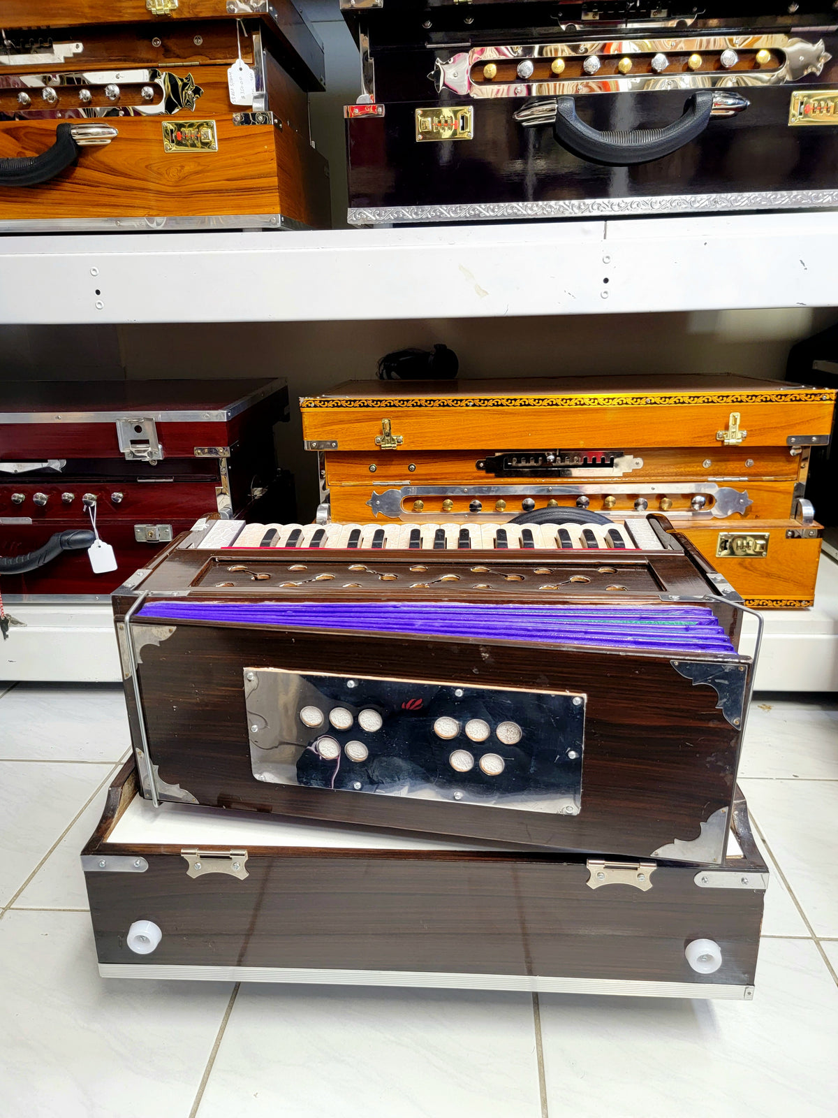 Refurbished 32 Keys 2 Reeds Pine Wood Traveller Harmonium - Sangeet Store