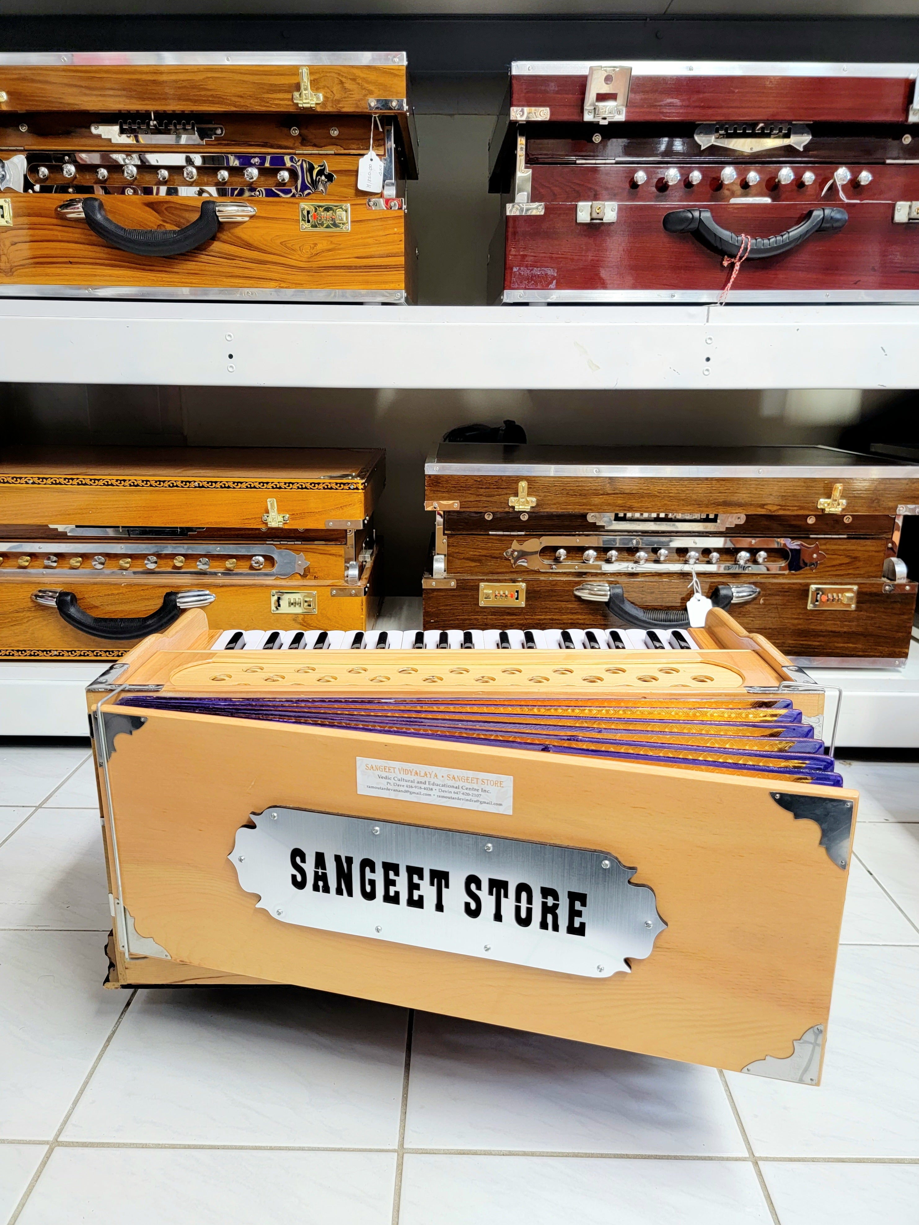 Semi-Professional Harmonium (39 keys + No Coupler) - Sangeet Store