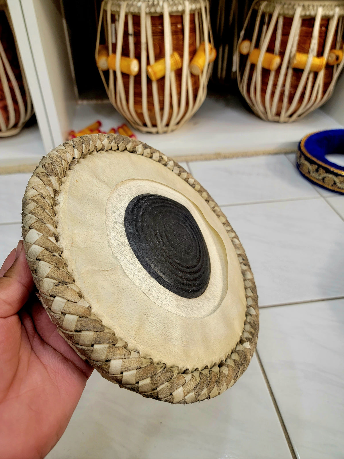 Jonty 7.5" D# Dayan Skin - Sangeet Store