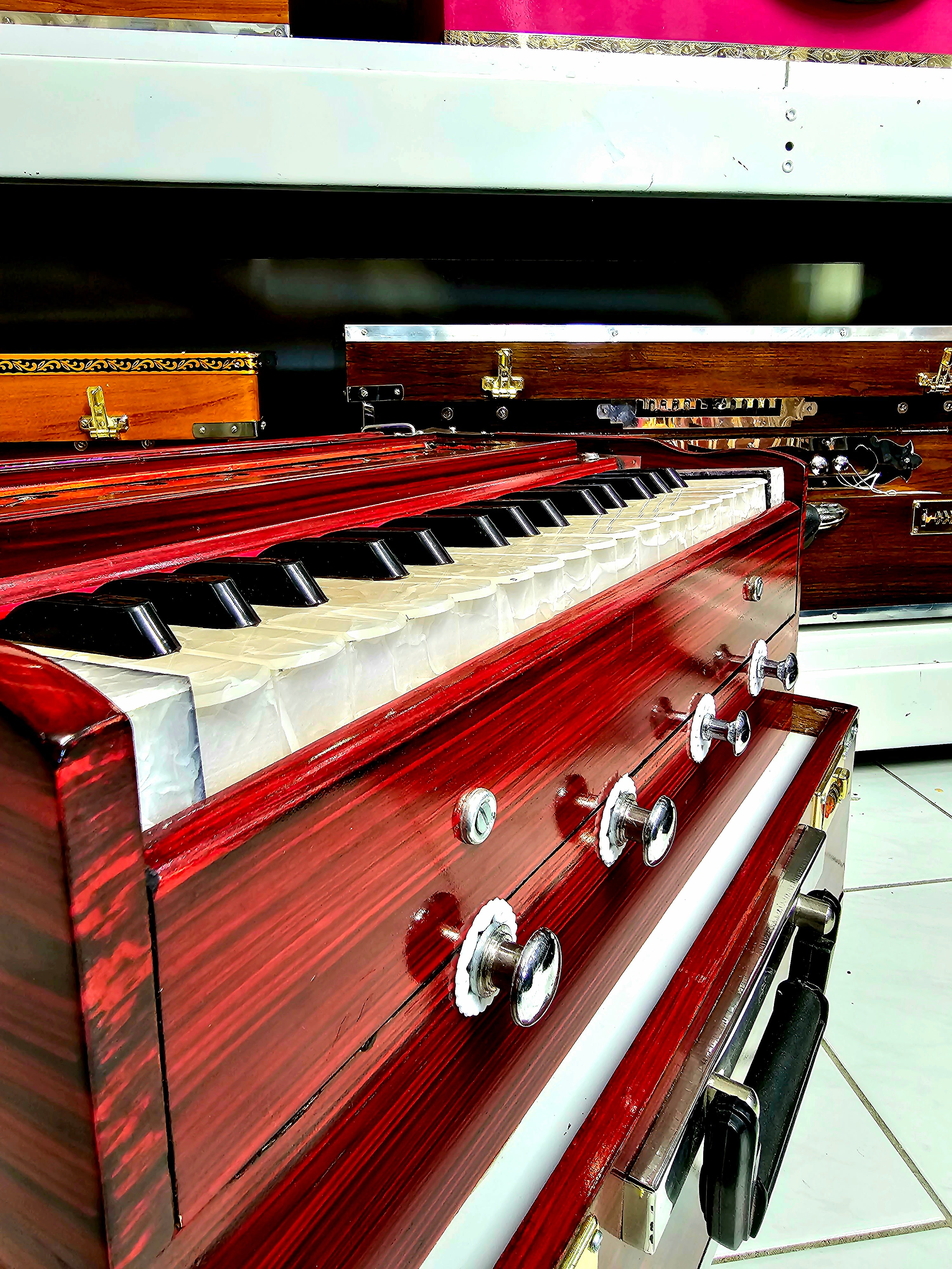 Cherry Red 32 Key 2 Reed Pine Wood Traveller Harmonium - Sangeet Store