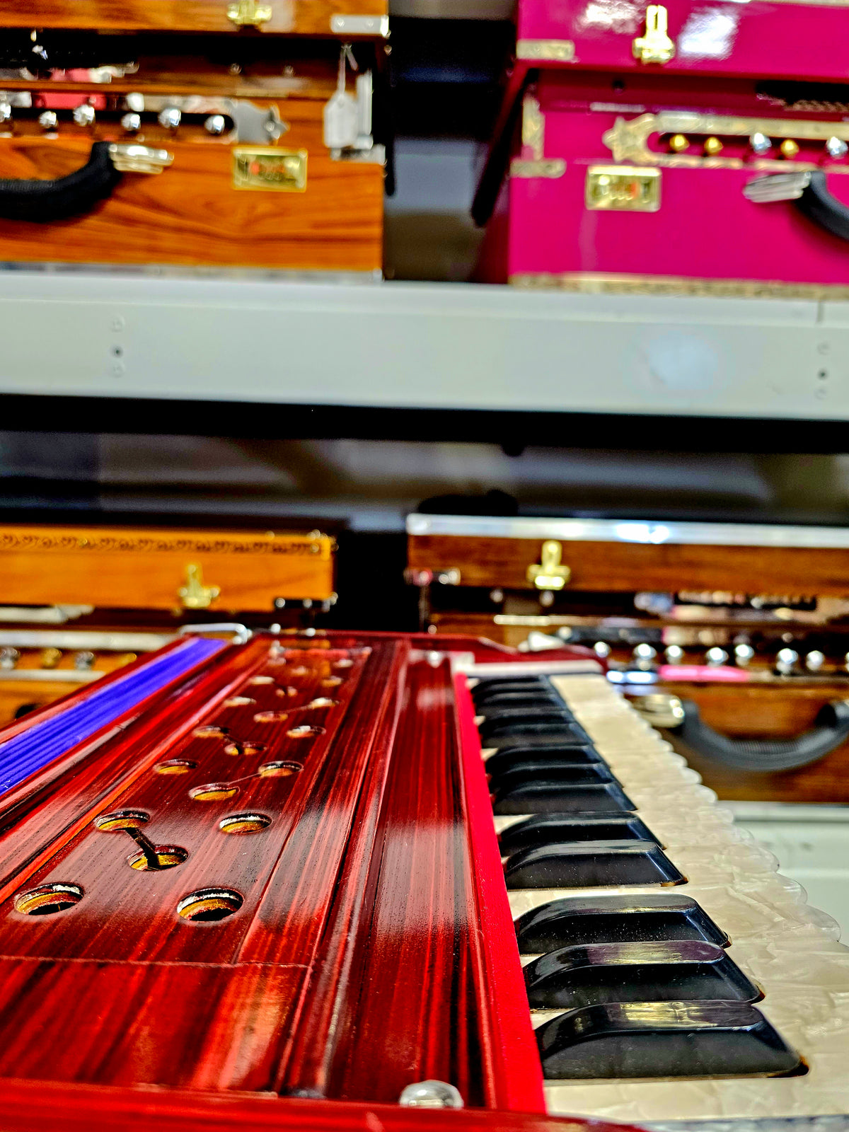 Cherry Red 32 Key 2 Reed Pine Wood Traveller Harmonium - Sangeet Store