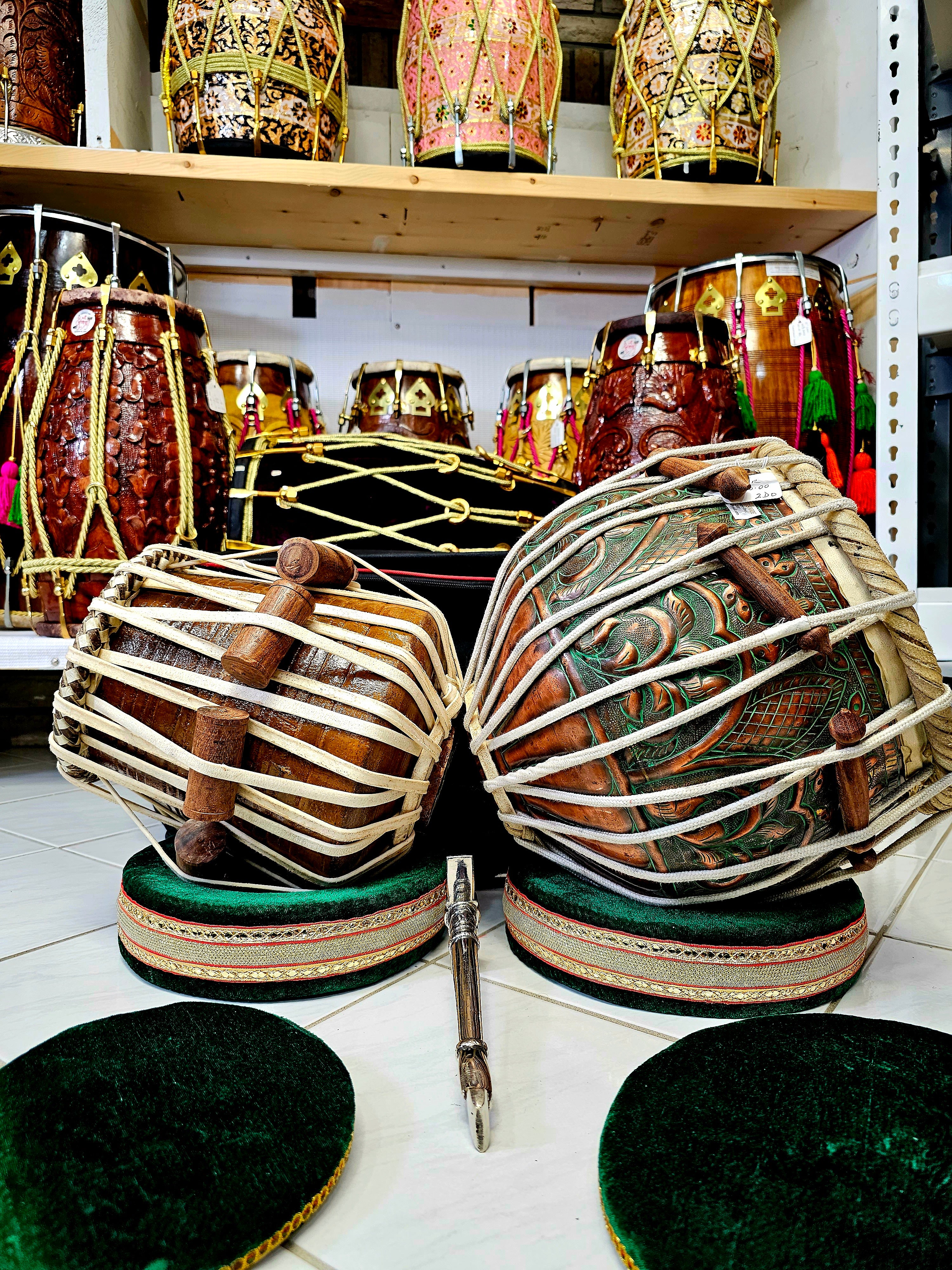 Antique Classical Tabla Set - 6.0" Jonty Red Sheesham A#/B/C Dayan + 9.5" Green and Bronze Antique Copper Bayan Tabla Set - Sangeet Store