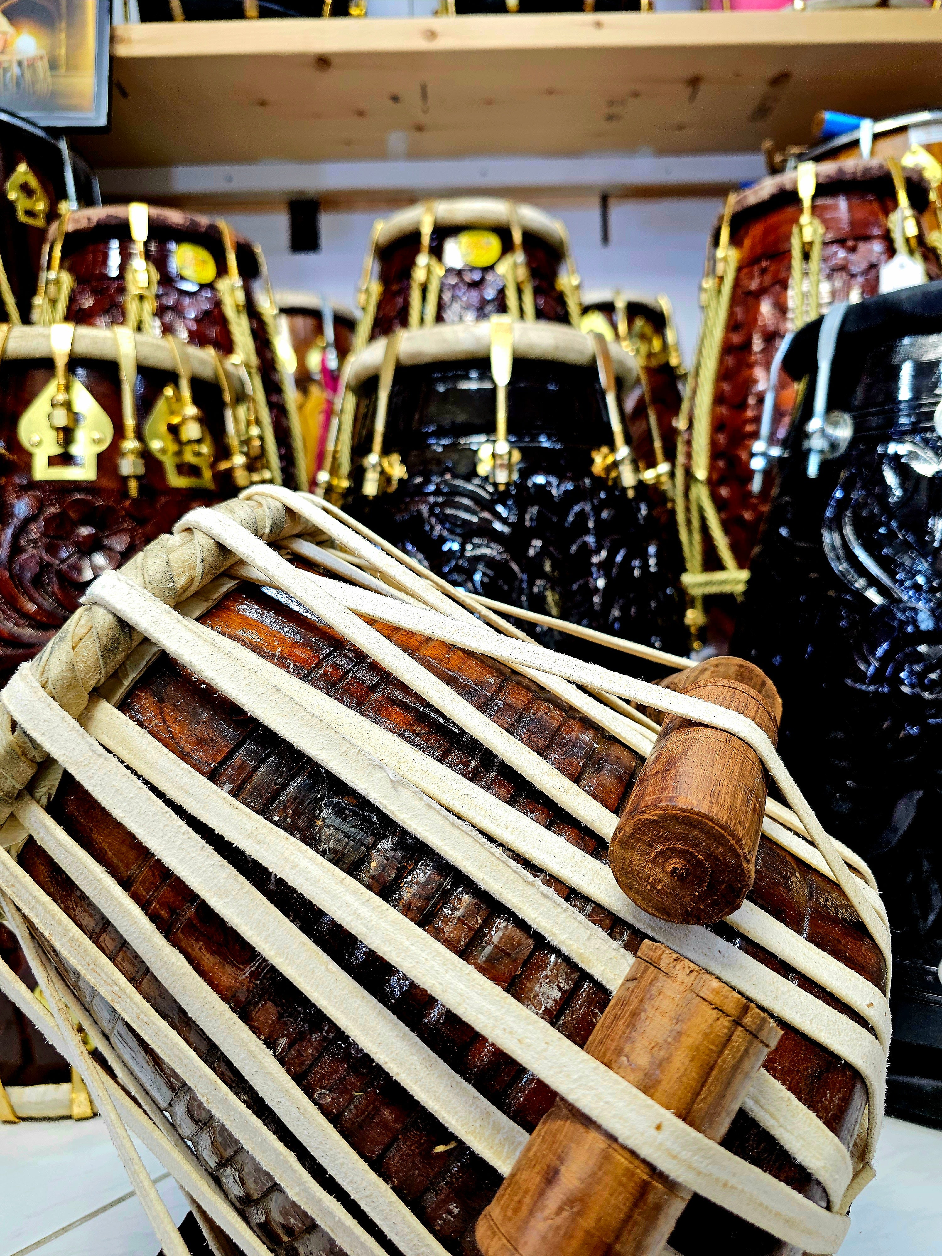 Bijessaar Brilliance 5 ⅞" C# Bijessaar Wood Dayan Tabla - A Symphony of Craftsmanship and Resonance