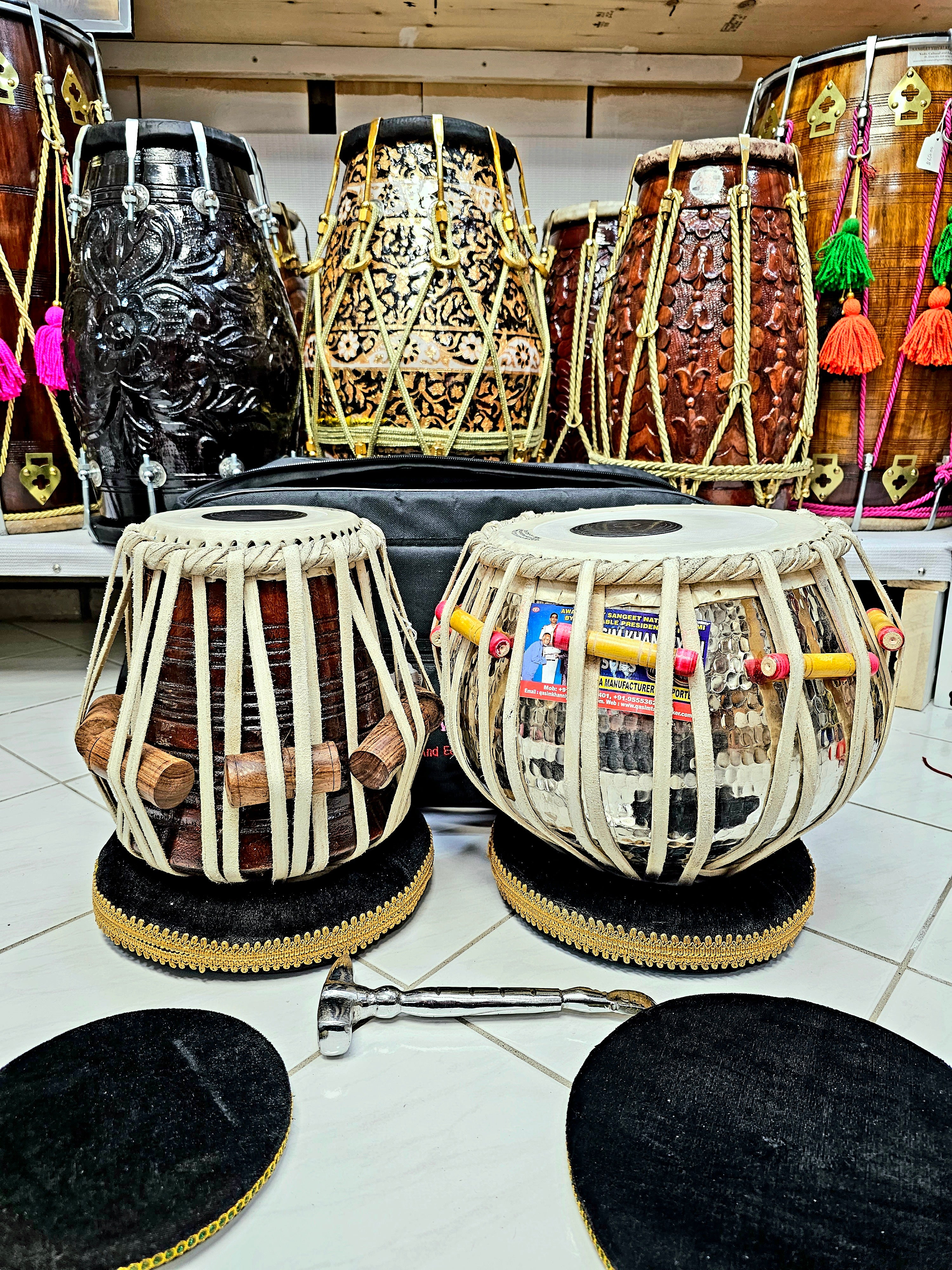 Harmonious Echoes: 5.75" C#/D Red Sheesham Dayan + 9" Hammer-Dented Design Silver Copper Bayan, Refurbished Tabla Set (Used - Slight Buzzing on Both Pieces)