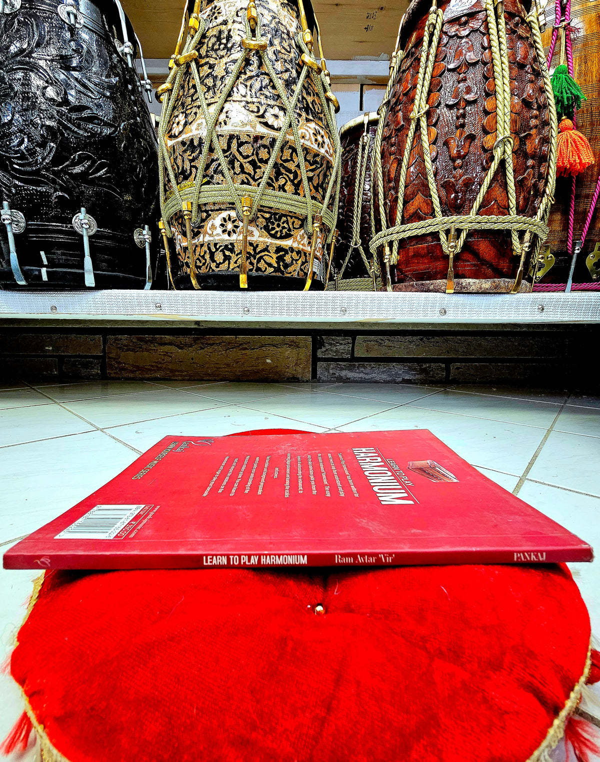 Harmonium Book ("Learn to Play Harmonium" By: Ram Avtar 'Vir') - Sangeet Store