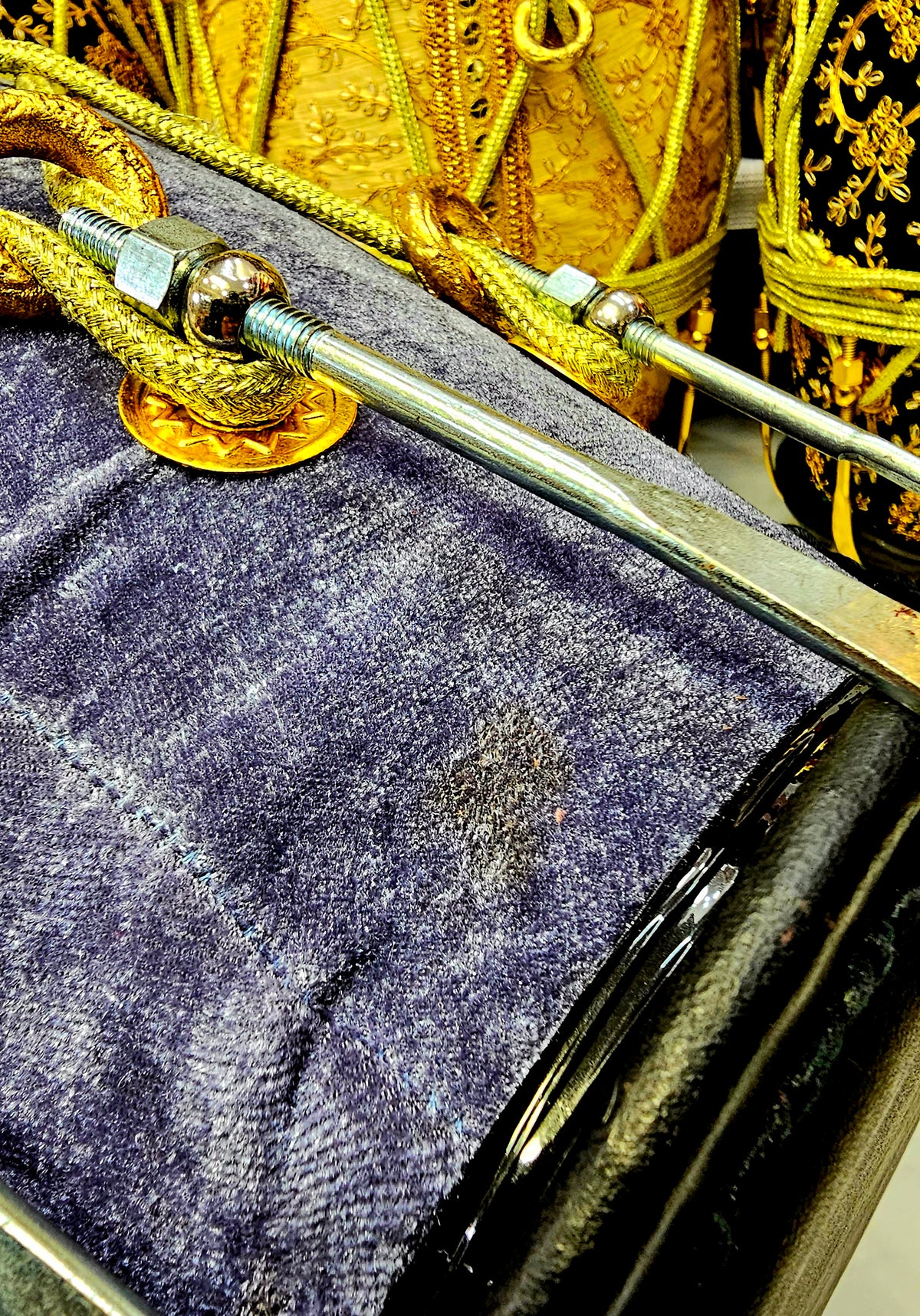 The Dark Knight's Resonance™ Batman-Inspired Dholak *Minor Cosmetic Blemishes *Dholki Toned