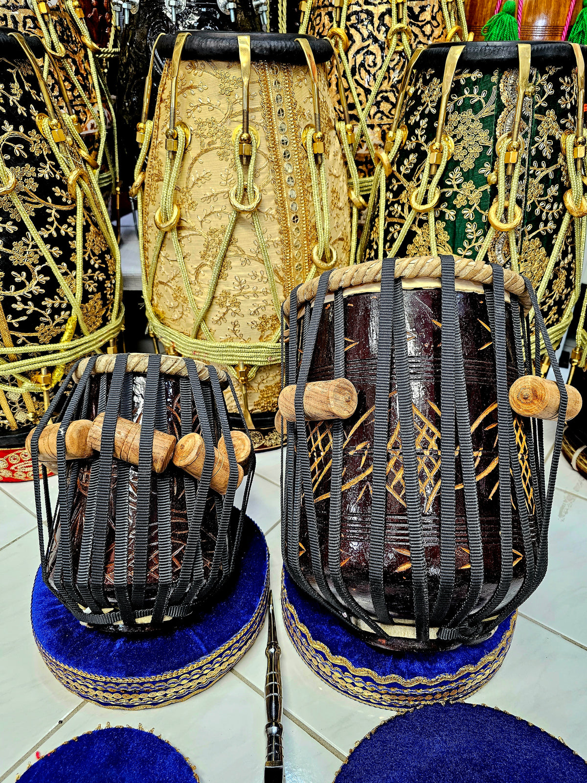 Harmonious Echoes: 5" E/F Encarved Red Sheesham Dayan + 9" Encarved Red Sheesham Dhamma Tabla Set - With Very Slight Buzz Defect