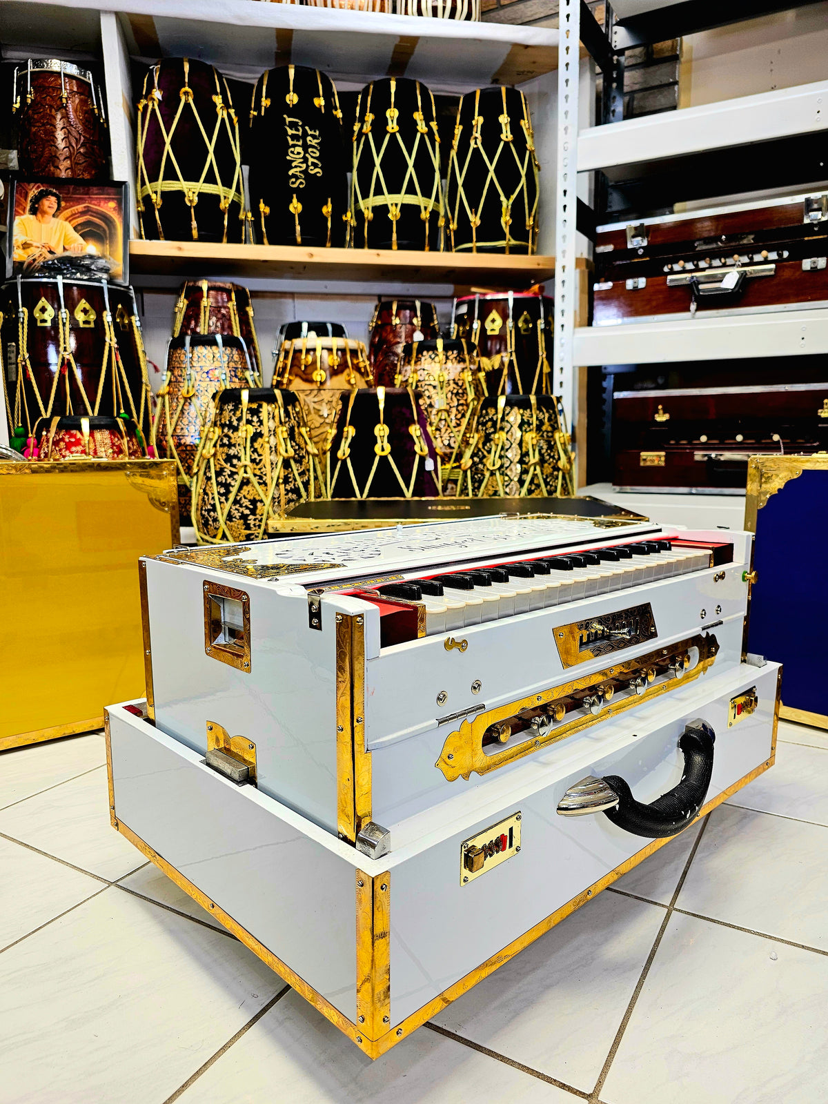 Glistening Ivory Harmony: Glossy White Sangeet Store 9 Scale-Changer 3 Reed MMF Harmonium *Balance Payment Link*