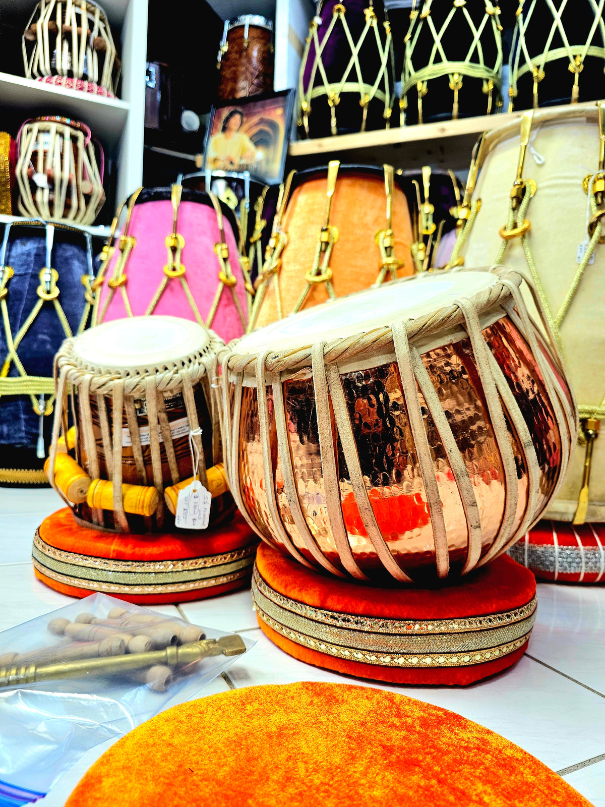 Mahogany Sonnet: 5.25" Mahogany Wood D# Dayan + 9.5" 4.1kg Bronze Copper Bayan Reverse Syaahi Exotic Professional Tabla Set *"Starting From" Price is for Dayan Only*