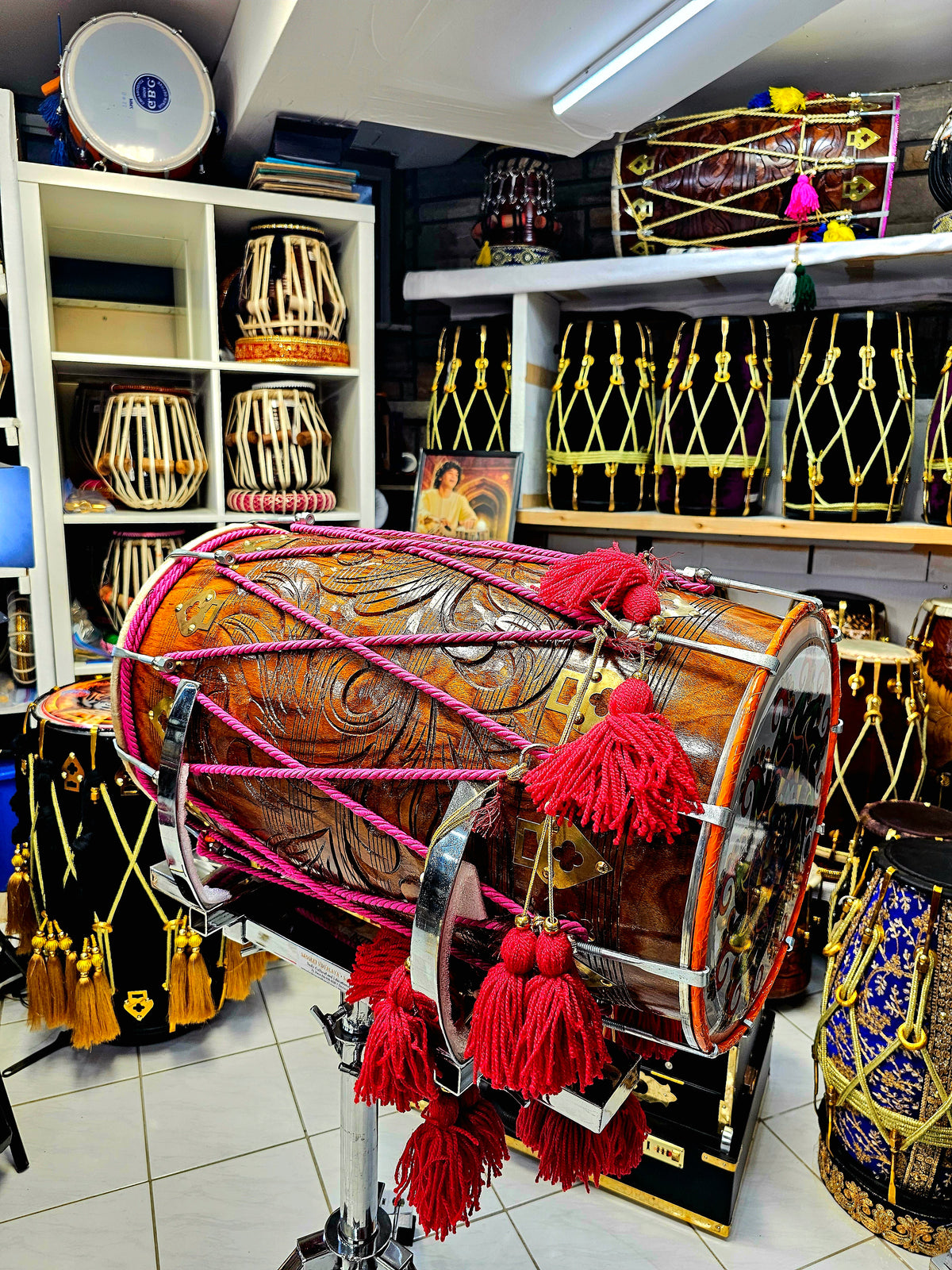 Silver VersaStand: Adjustable Dhol and Dholak Stand