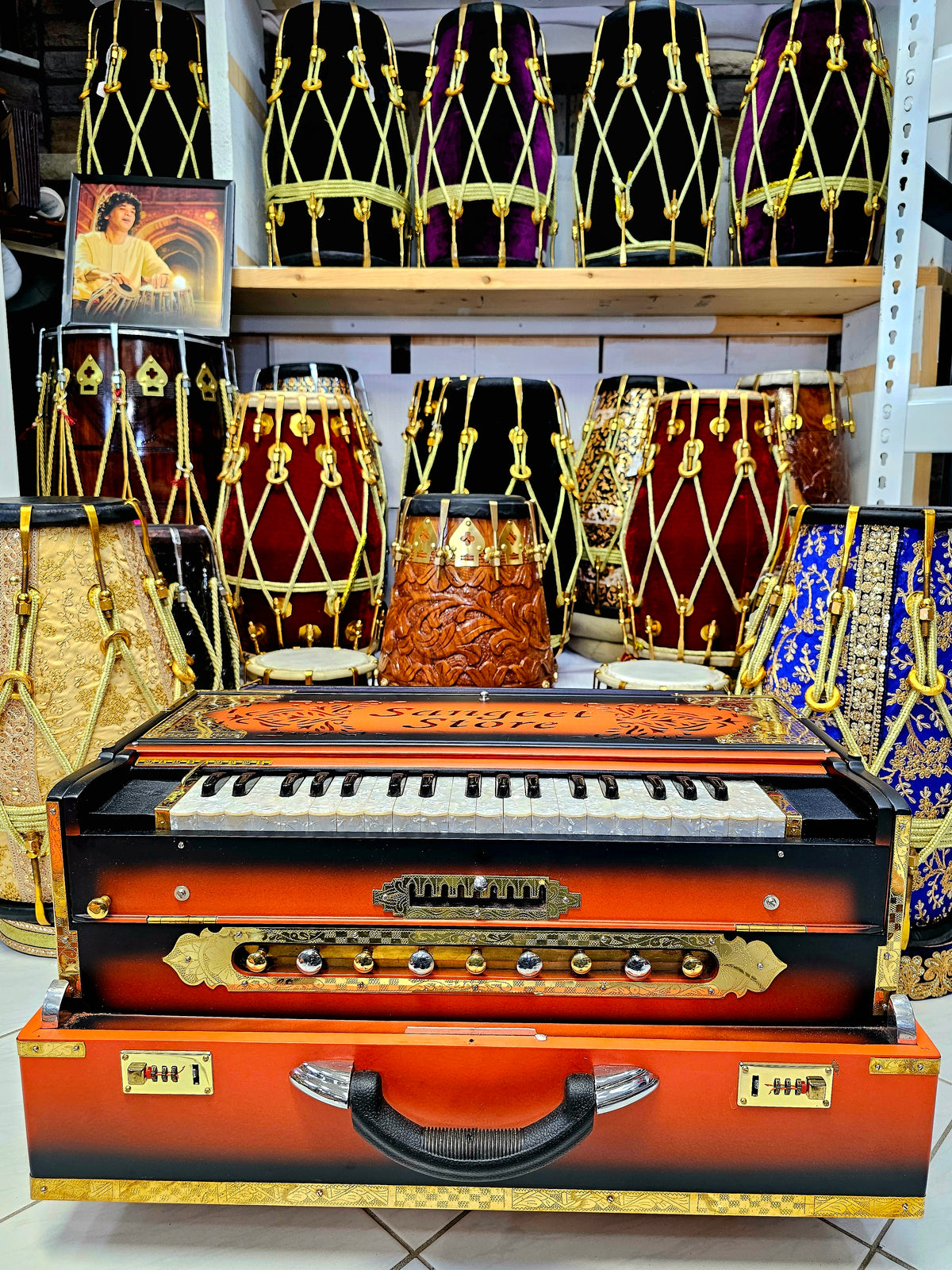 Sunset Symphony: Matte Orange & Black 9 Scale-Changer 3 Reed MMF Harmonium *Very Minor Cosmetic Defects*