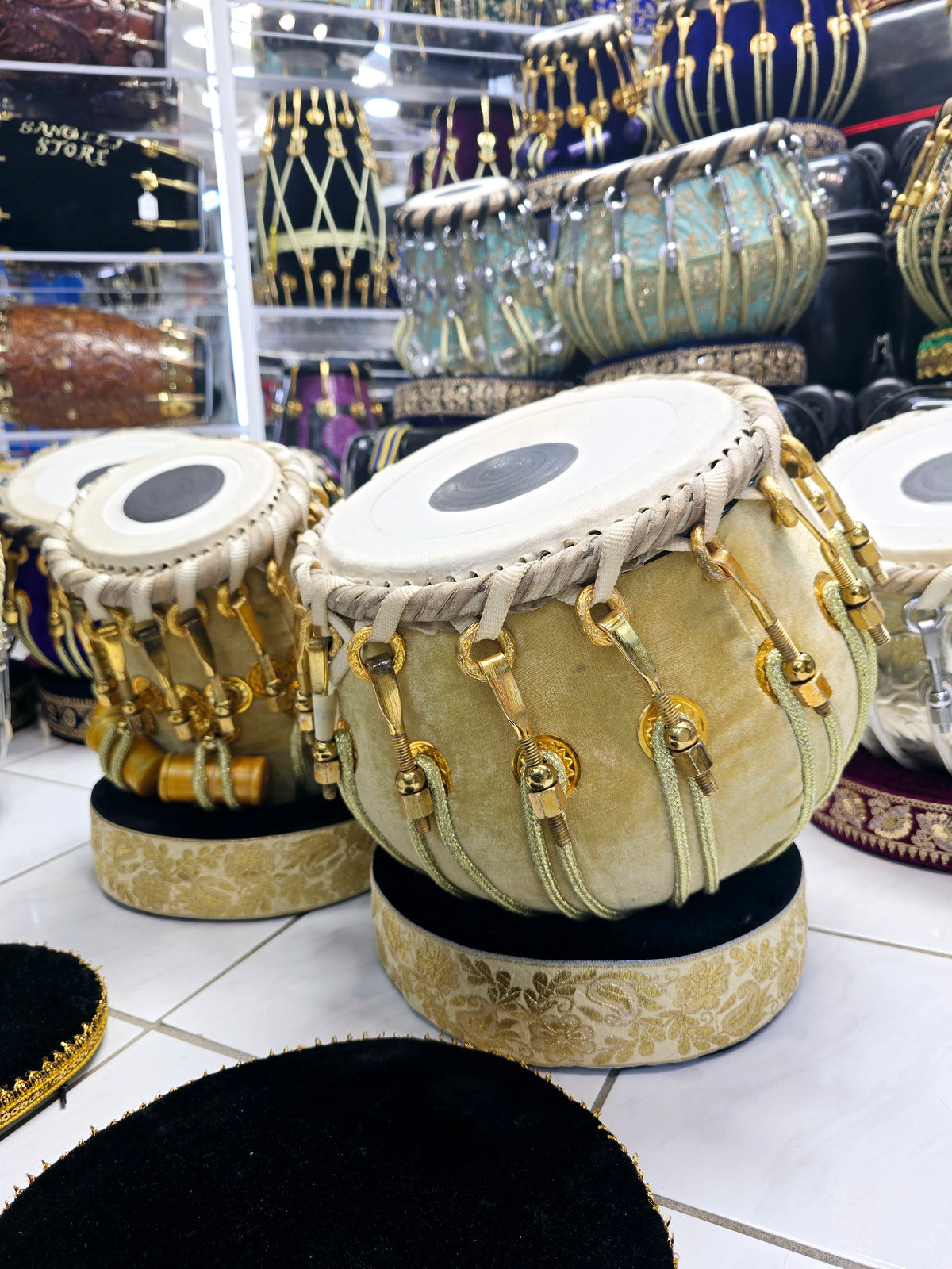 Golden Resonance Velvet Tabla Set – Red Sheesham Dayan & Copper Bayan with Pure Brass Bolts *Very Slight Ringing Sound*  *Rings & Covers Replaced with Golden Velvet Coloured Ones (See Final Picture)*