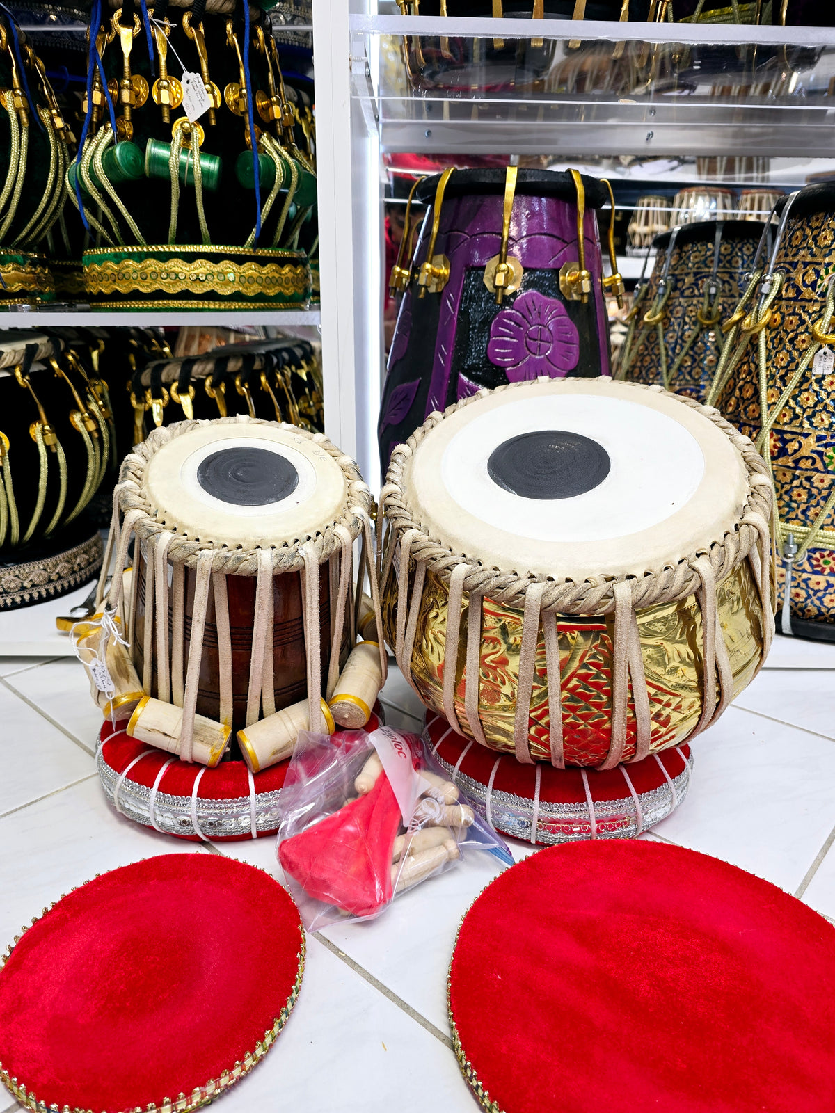 Swaranjali Economy Intermediate Tabla Set: 9" Engraved Brass Bayan & 5.5" D/D#/E Red Sheesham Dayan *Minor Cosmetic Defects  *Slight buzz**