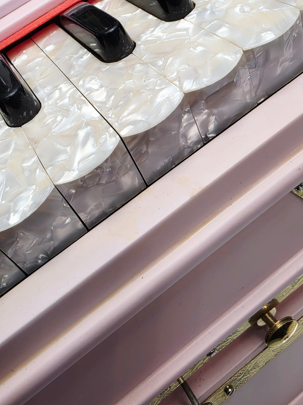 Rosé Aura – Custom Matte Pink 5-Scale Changer Harmonium - Sangeet Store