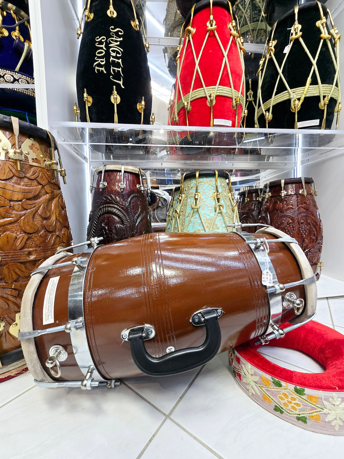 Earthtone Pro Dholak – Brown Painted Red Sheesham, Chrome Bolts & Handle *Minor Cosmetic Defects*