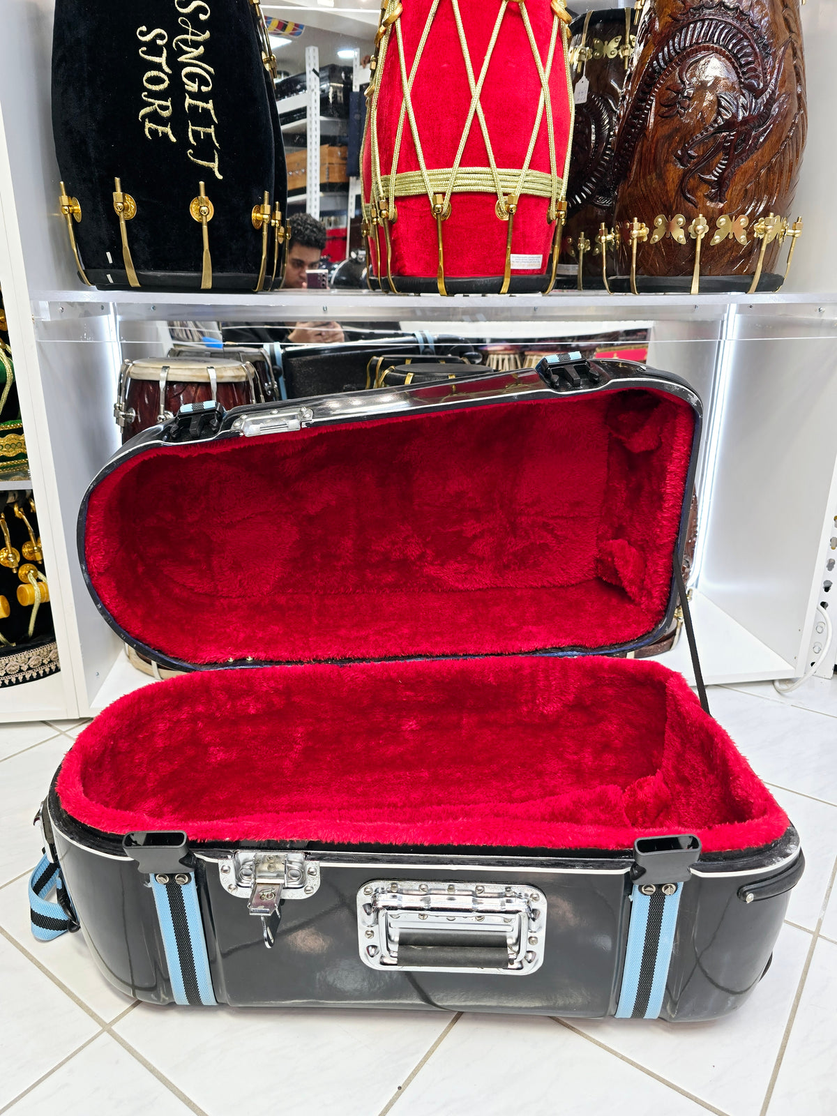 Midnight Aegis Standard Tabla Case – Single Lock, Reinforced Handles & Padded Interior *Minor Cosmetic Defects* - Sangeet Store