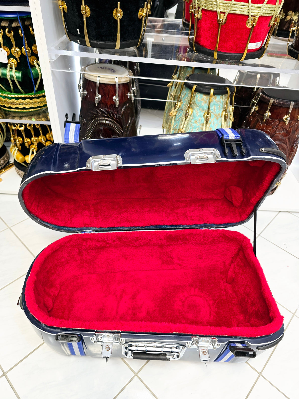 Sapphire Guardian Standard Tabla Case – Dual Locks, Buckles & Dual Handles *Minor Cosmetic Defects* - Sangeet Store