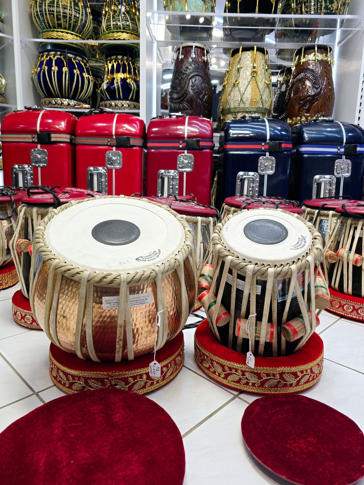 Bronze Vaani Tabla Set – 5⅞" C#/D Red Sheesham Dayan & 9.25" 4.4kg Bronze Copper Bayan