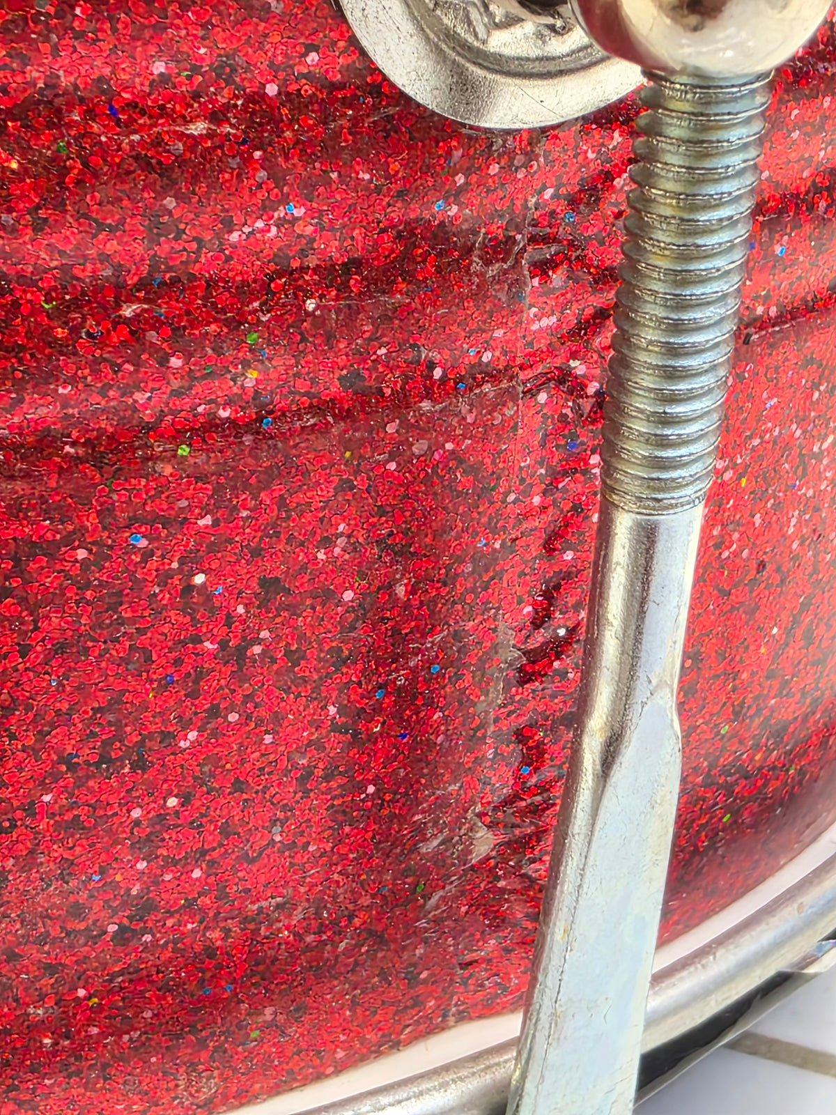 Crimson Thunder Lite – Compact 17.5" Glitter Red Fiberglass Punjabi Dhol *Minor Cosmetic Defect*