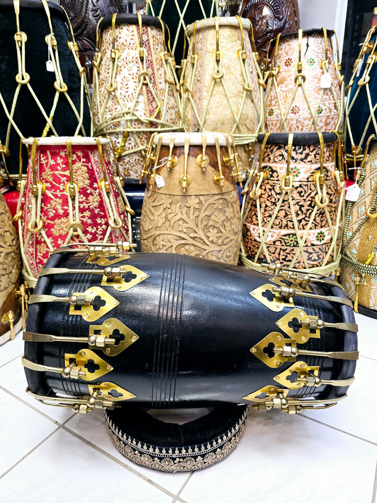 Raga Raj 14.2lbs Professional Red Sheesham Dholak – Black Painted, Golden Coated Accessories, Black Skins *Minor Cosmetic Defects