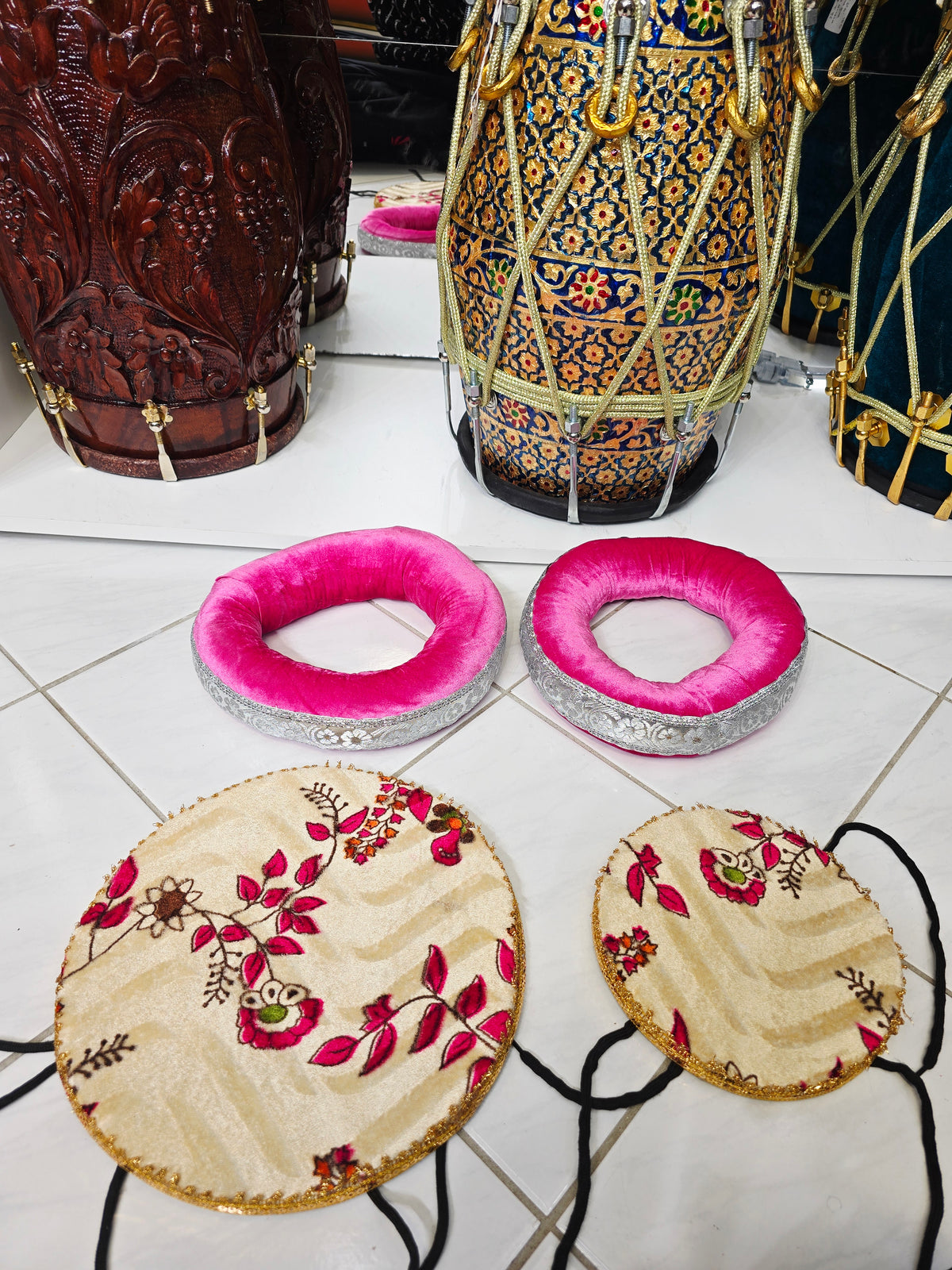 Gulabi Grace – Pink Velvet Tabla Ring & Floral Cover Set with Silver Trim *Minor Cosmetic Defects - Sangeet Store