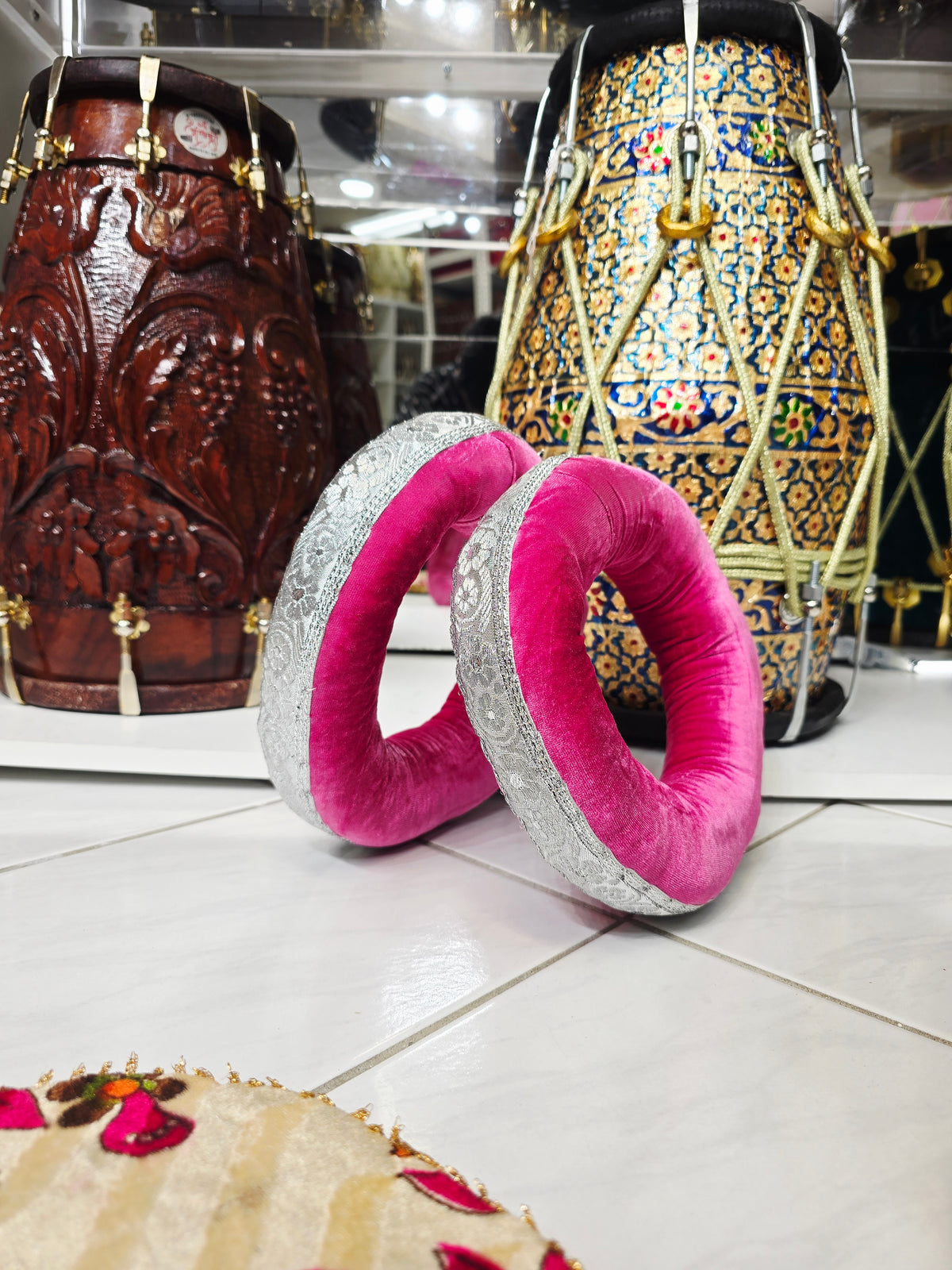 Gulabi Grace – Pink Velvet Tabla Ring & Floral Cover Set with Silver Trim *Minor Cosmetic Defects - Sangeet Store