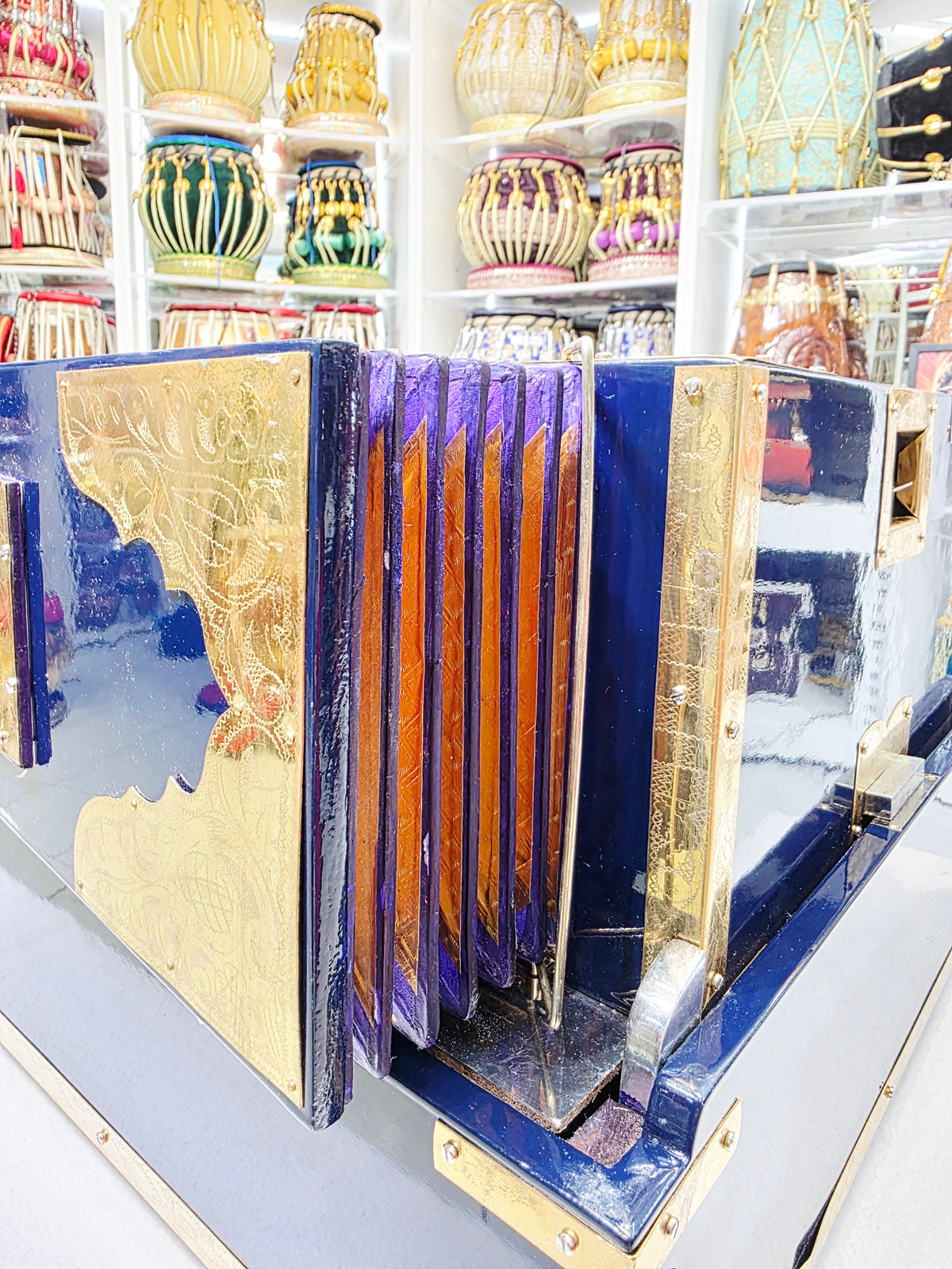 Midnight Raag – Custom 3VENI Harmonium For Cappy | 4-Reed | 13-Scale-Changer