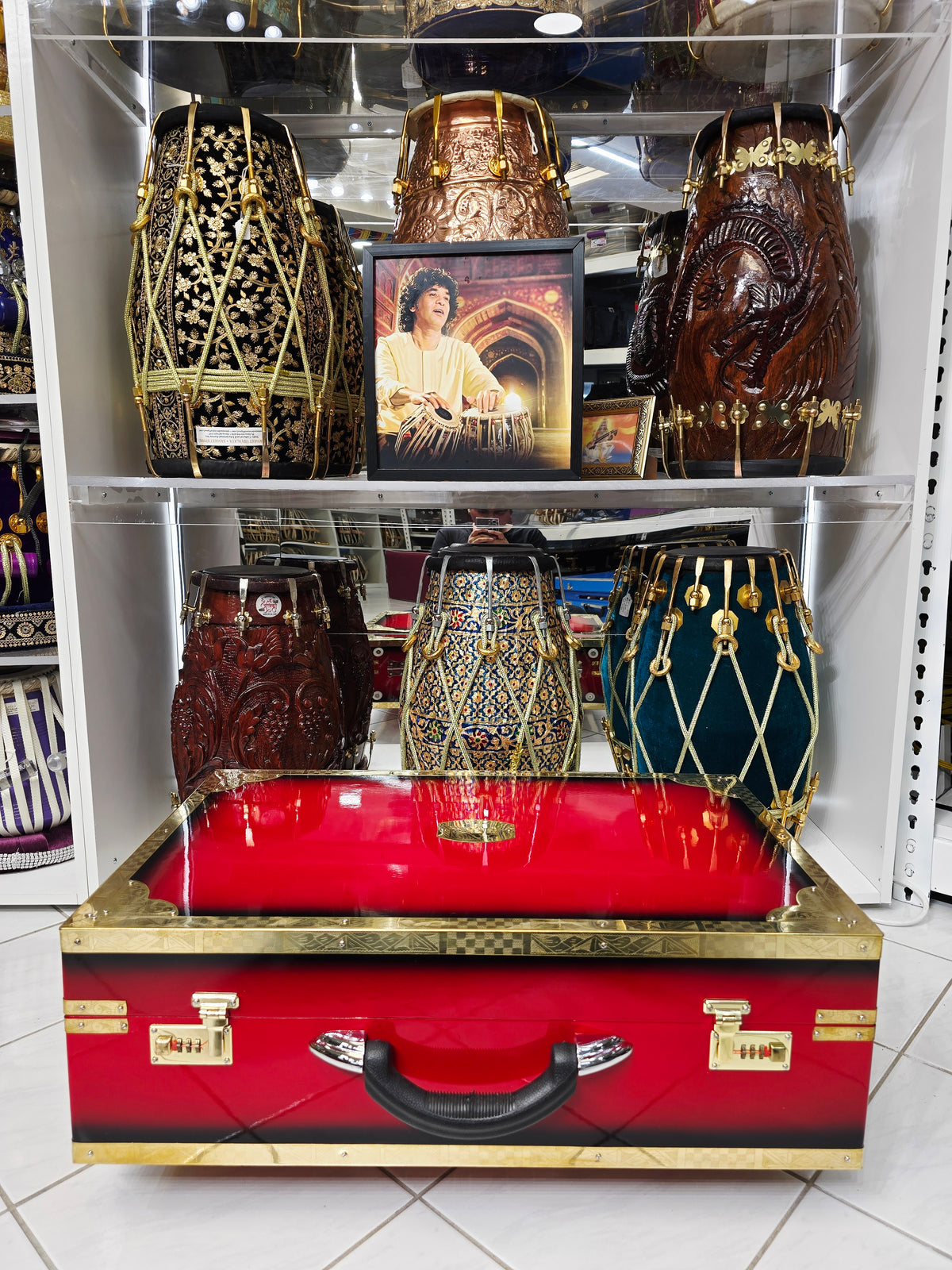 Maharaaj Flame – 3-Reed BMF 9-Scale Changer Harmonium Red & Black Blended Body with Pink Marble Keys *Minor Cosmetic Defects