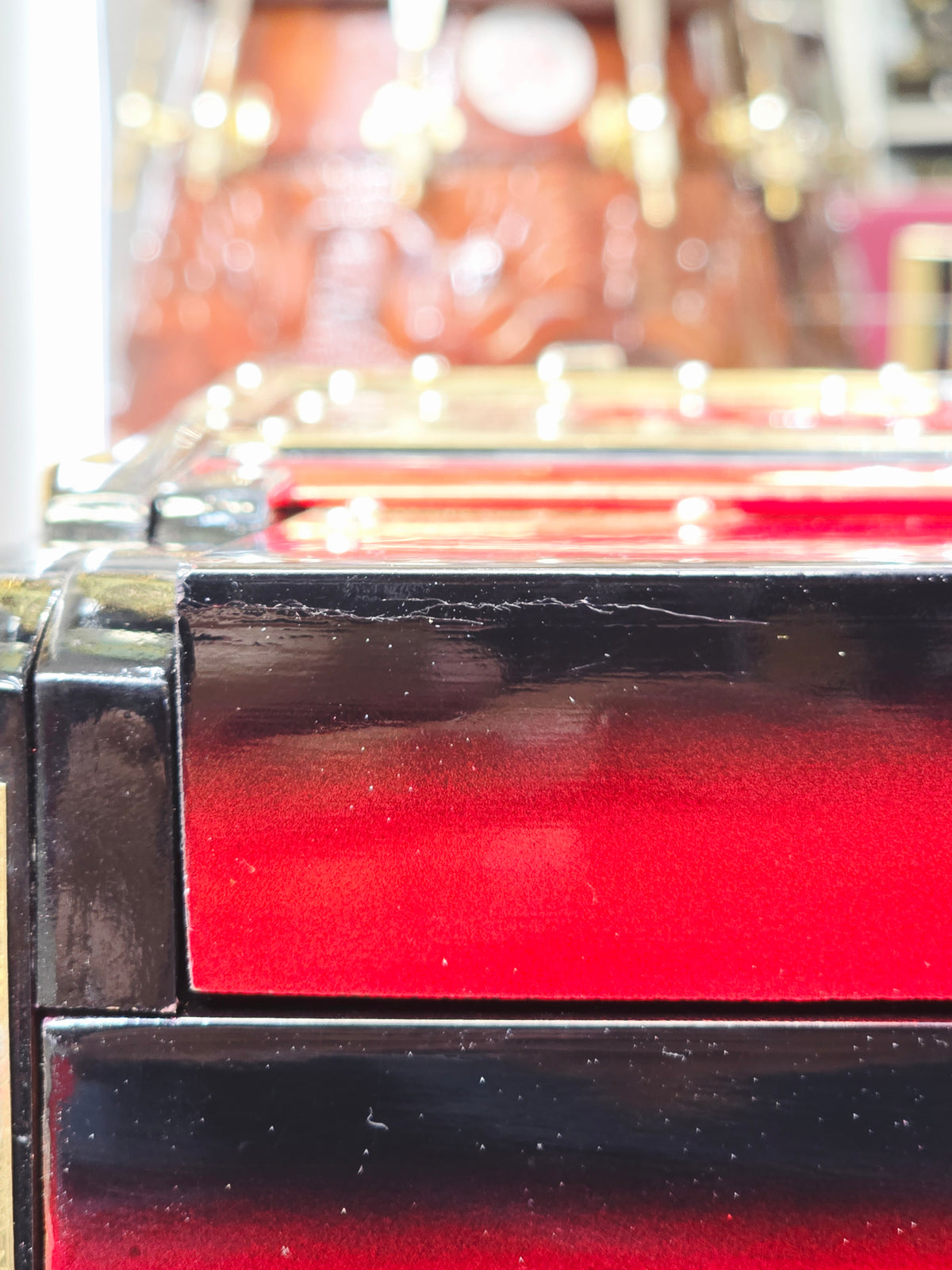 Maharaaj Flame – 3-Reed BMF 9-Scale Changer Harmonium Red & Black Blended Body with Pink Marble Keys *Minor Cosmetic Defects