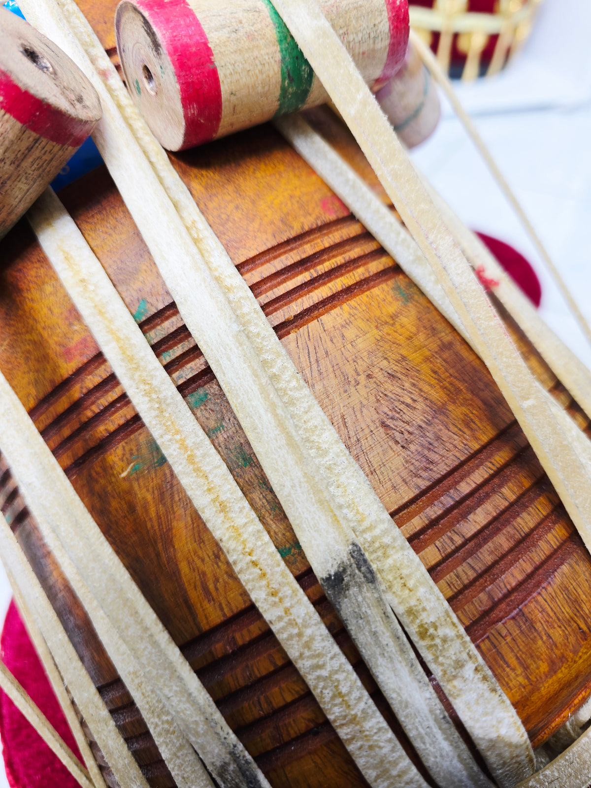 Raag Sansaar – 6" C#/D Red Sheesham Dayan by Bharat (Buzzing Defect)