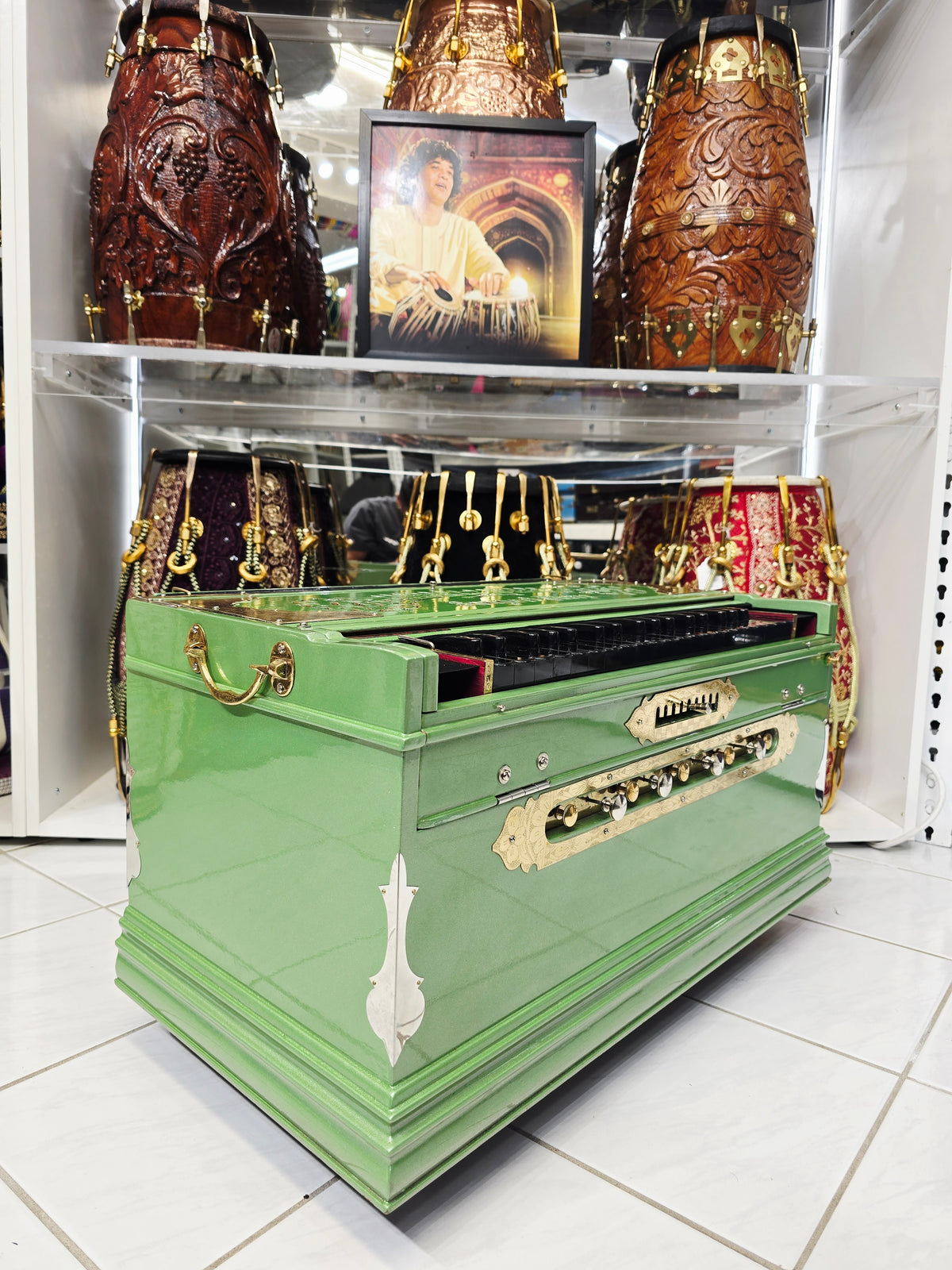 Emerald Raag | Sparkly Green 3-Reed BMF 9-Scale Changer Harmonium with Black Keys – Sangeet Store