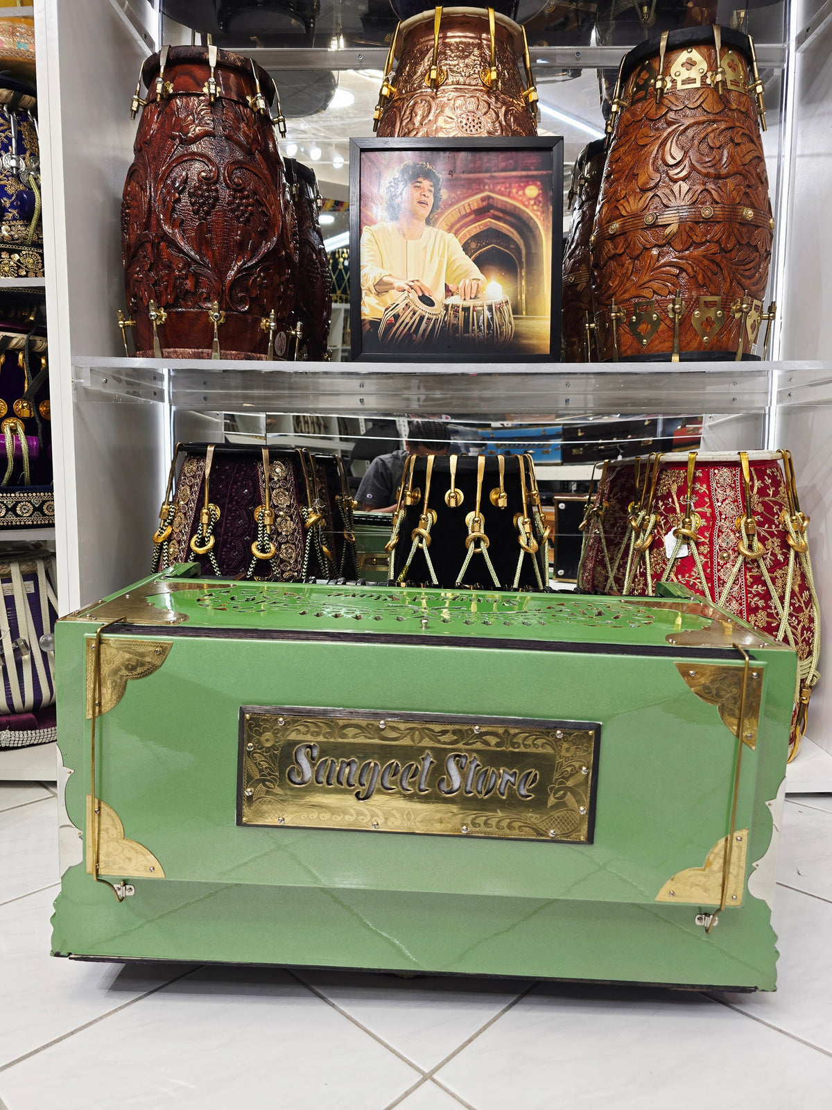 Emerald Raag | Sparkly Green 3-Reed BMF 9-Scale Changer Harmonium with Black Keys – Sangeet Store