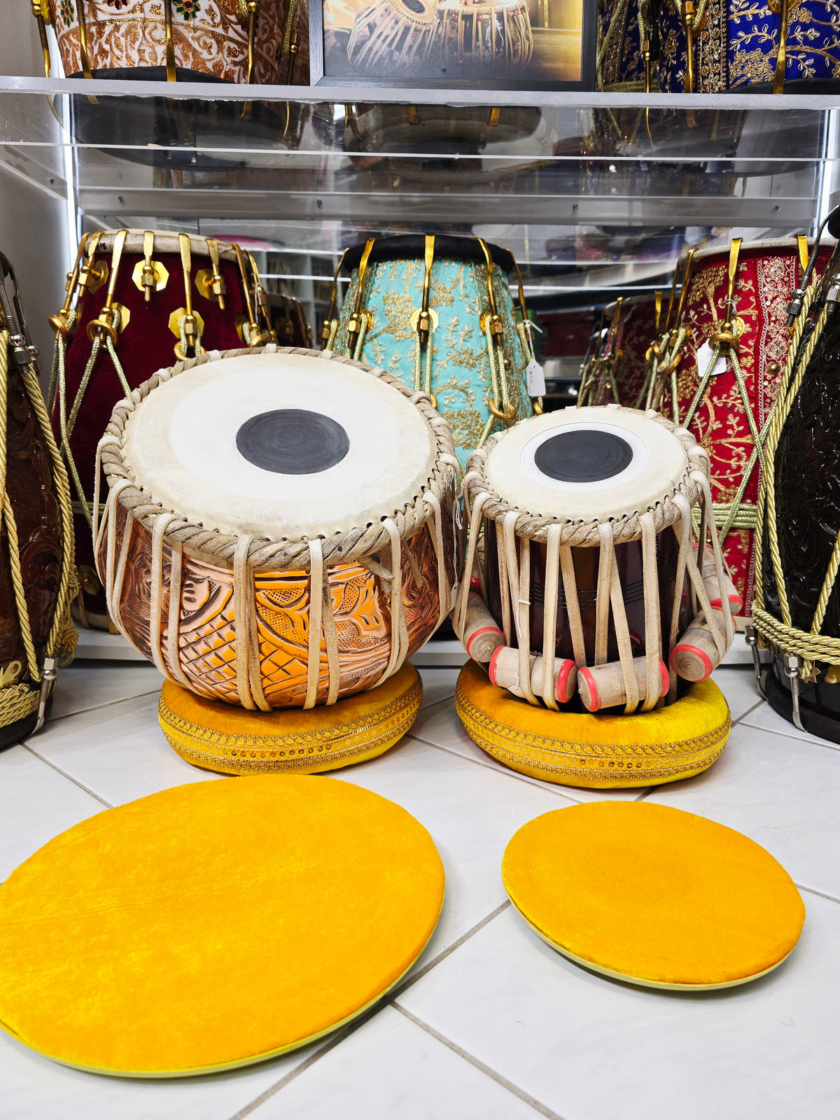 Taal Jyoti | Economy Professional Tabla Set:
9.25" Copper Bayan + 6" Red Sheesham Dayan