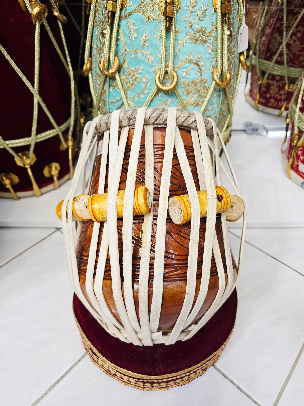 Vikrti Taal | 5.5" D/D# Mango Wood Dayan – Unbalanced Skin *Minor Cosmetic Crack