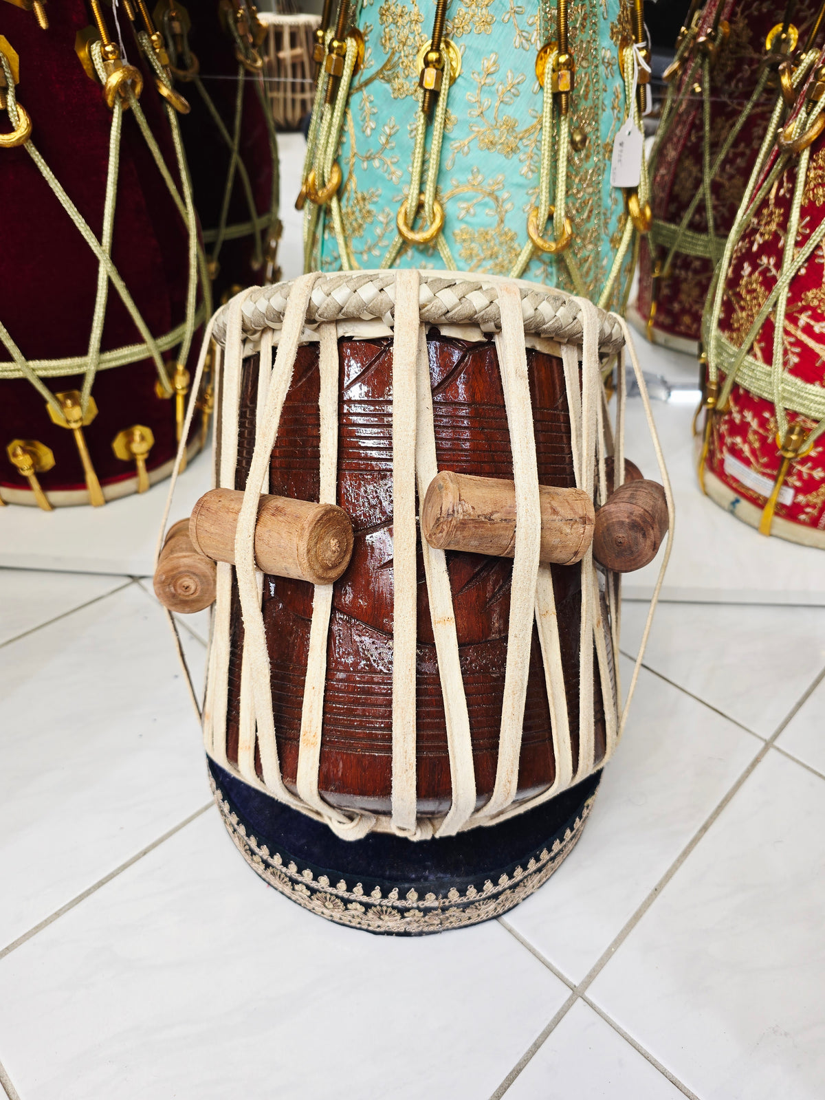 Ragaant Jori | 7.5" C/C# Red Sheesham Dayan – Slightly Mediocre Sound