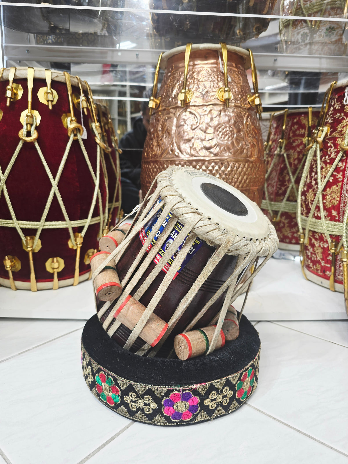 Qasim Surya Edge 5.5" Red Sheesham Dayan – D#/E Range