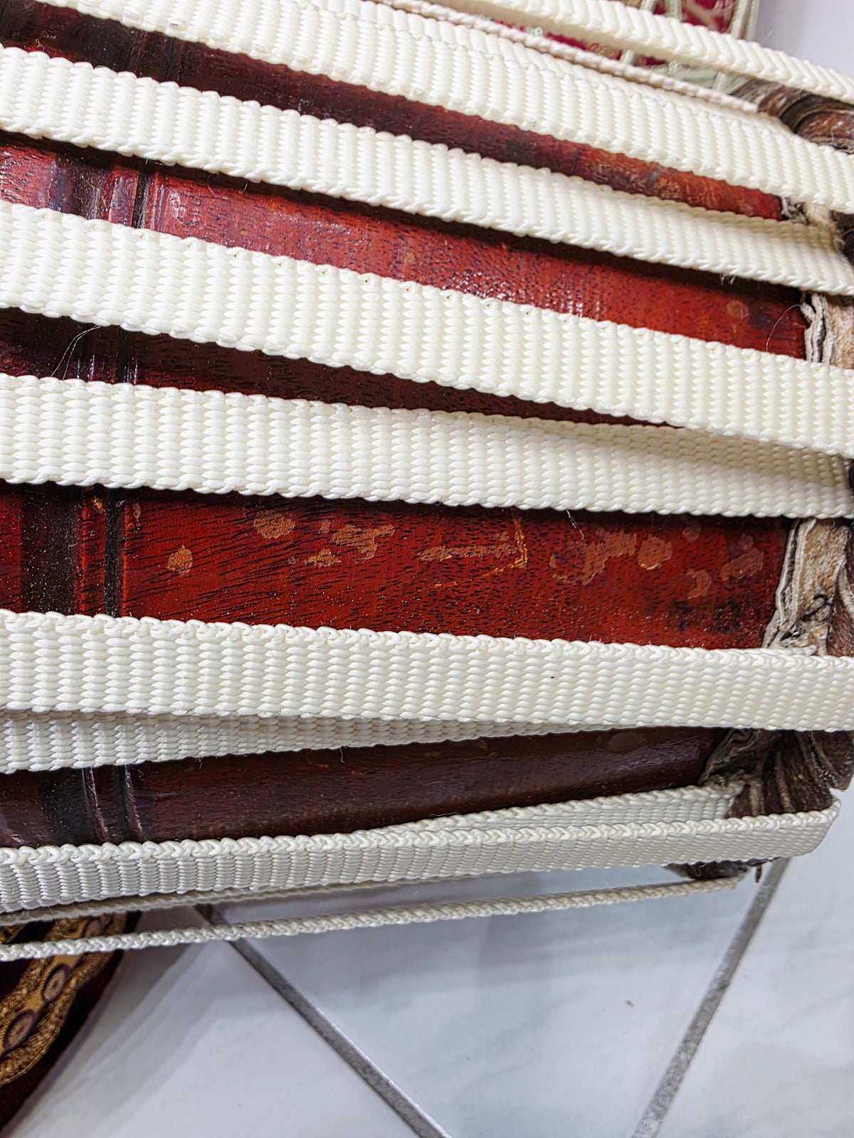 VeerDhara Heritage Mridangam – Classic Brown & Ivory Lacing *Cosmetic Defects*