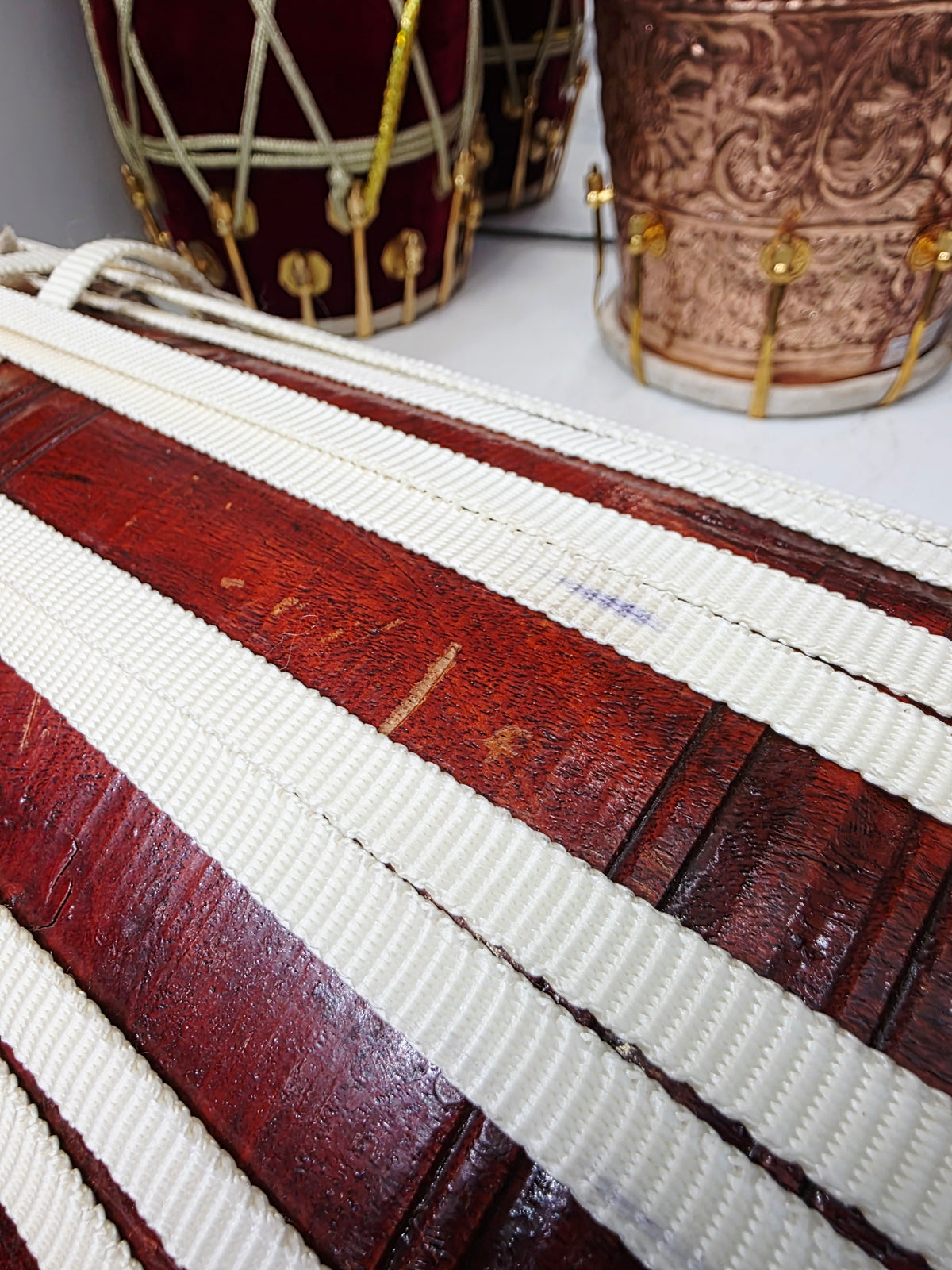 VeerDhara Heritage Mridangam – Classic Brown & Ivory Lacing *Cosmetic Defects*