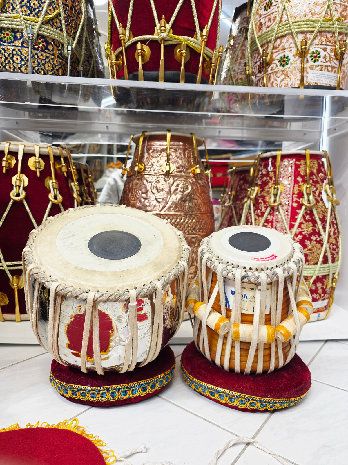 ShikshaDhara Refurbished Student Quality Tabla Set – 5.25'' C#/D Dayan & 9.5'' Bayan (Imperfect Shell Series)