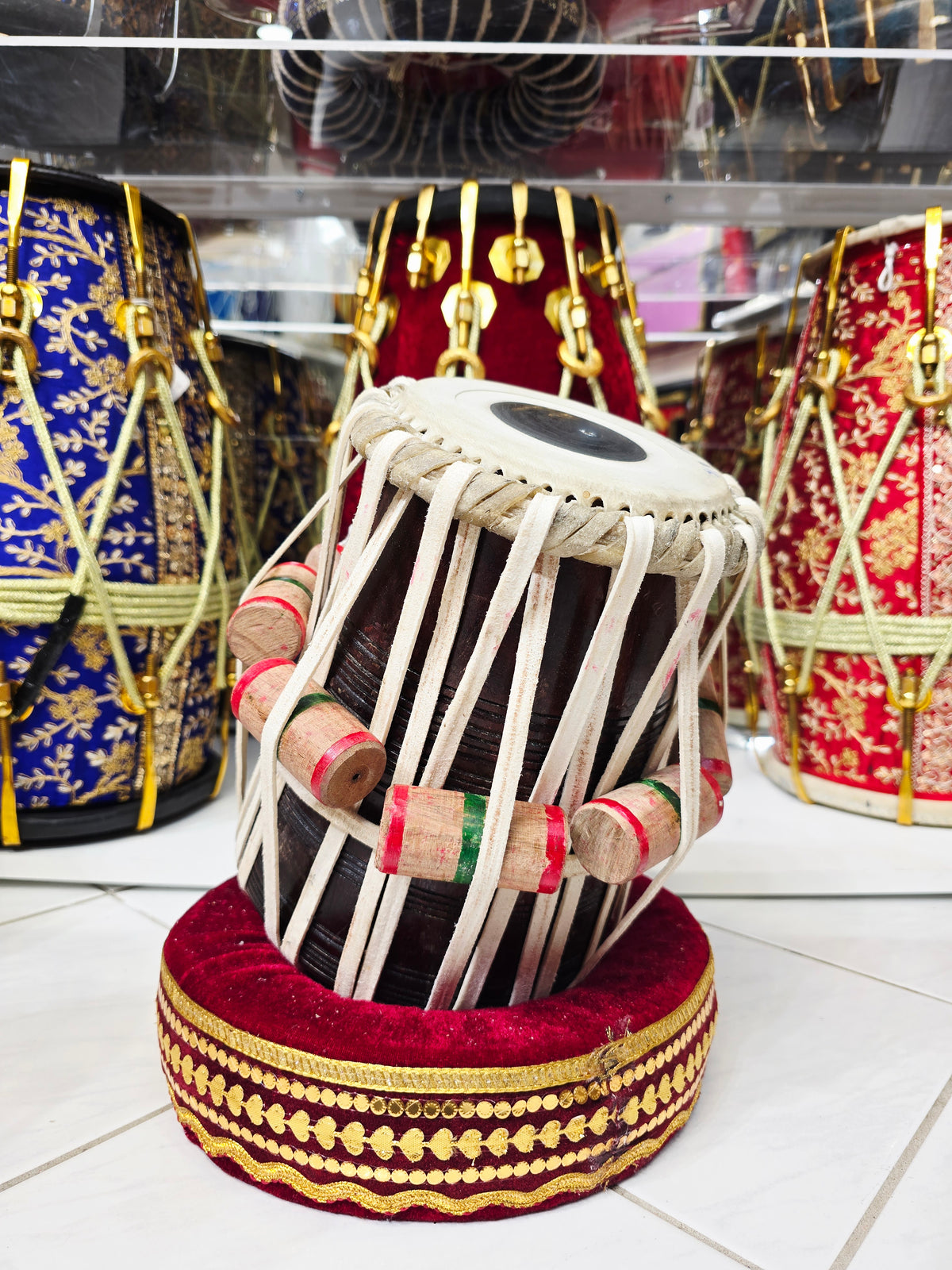 Rakta Naad Precision Dayan:
5.25" Red Sheesham E/F Scale - Bharat Kakade *Minor Vibration on Open Notes