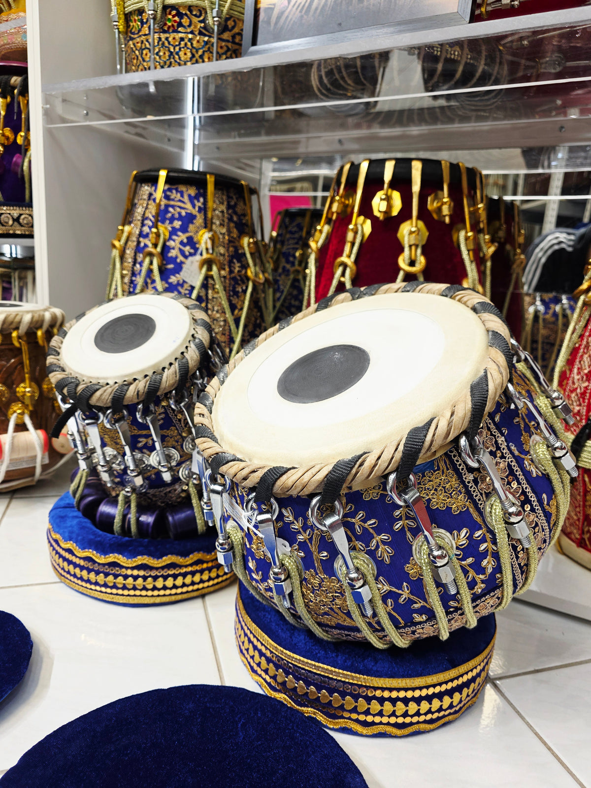 Royal Eclipse – 5.25" D/D# Red Sheesham & 9.25" 5.7kg Copper Blue-Gold Sherwani Bolted Tabla Set *Exceptional Tone