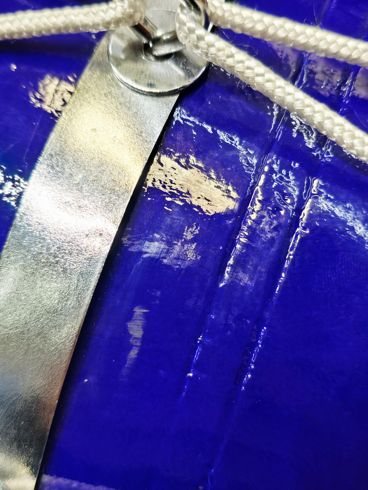 NeelVirasat West Indian Dholak
23" Long | 13.6 lbs Solid Red Sheesham | Gloss Blue Finish