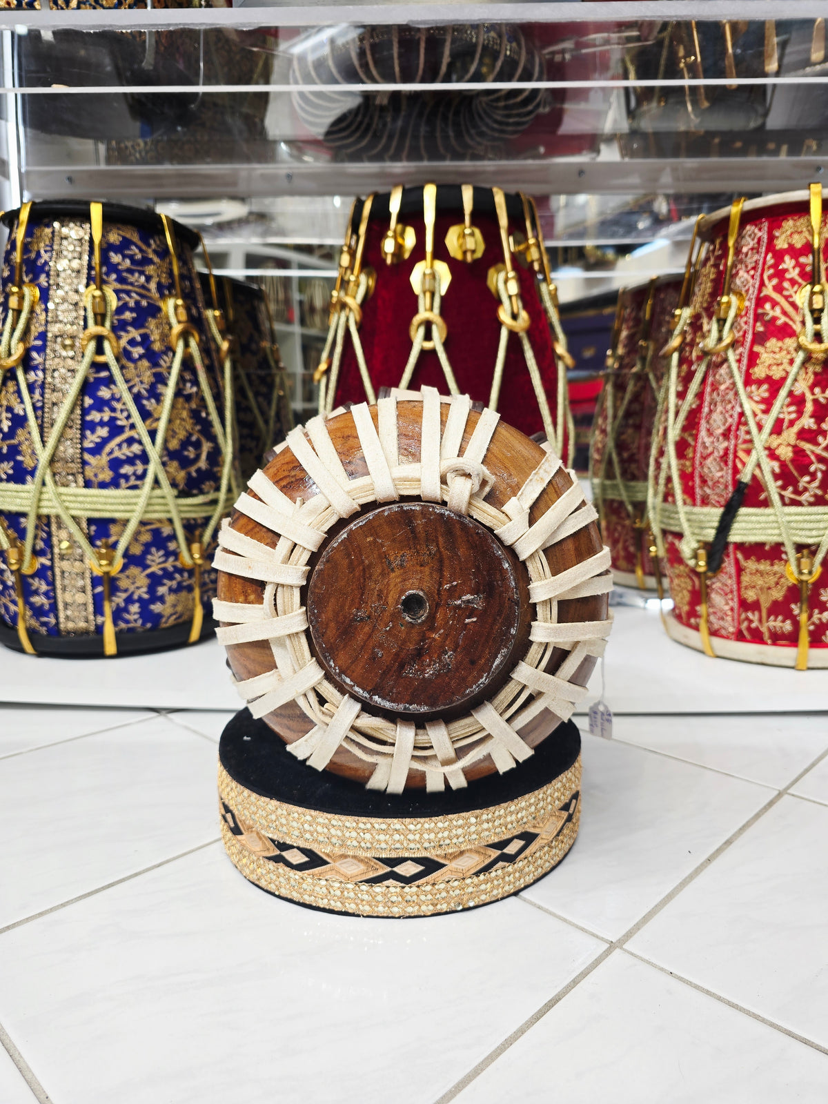 Saadhak Core™ Dayan — 5⅞″ C / C♯ Red Sheesham (Slight Buzzing | Mediocre Tone)