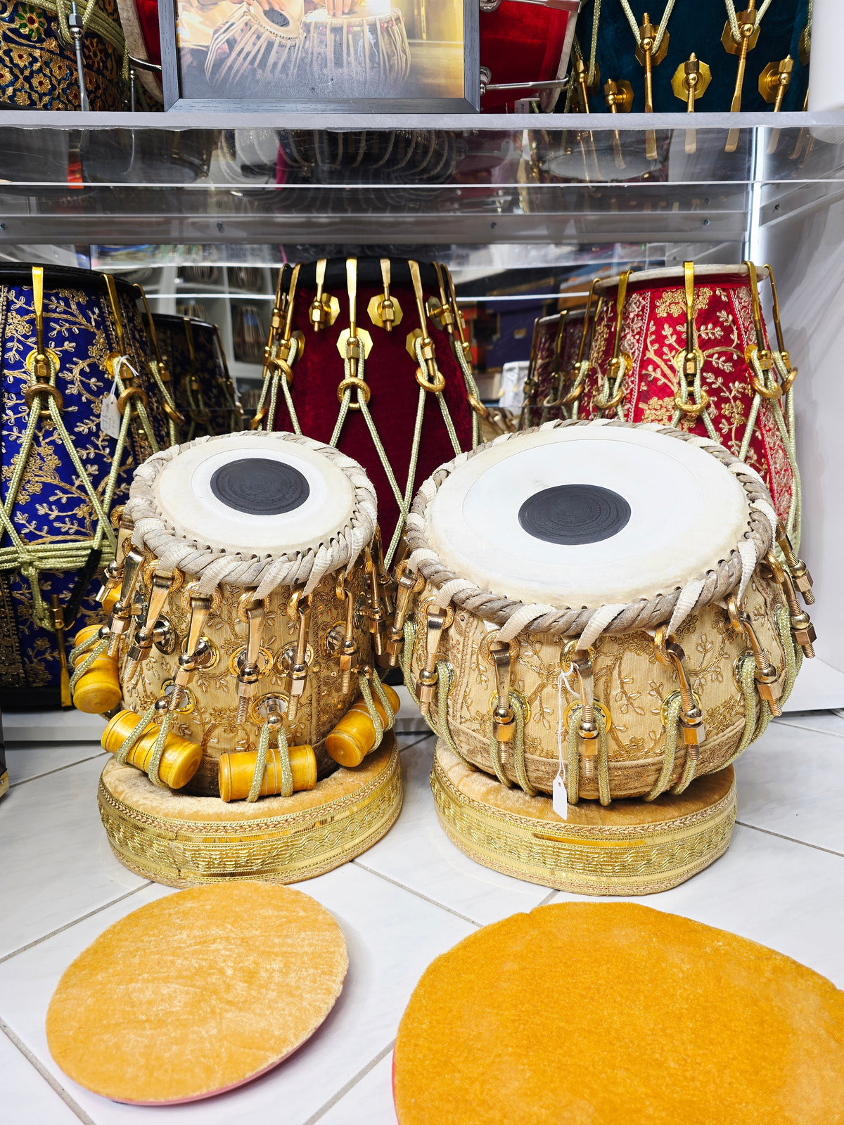 Sunehri Raag – 5.5" Red Sheesham Dayan (D/D#) + 9.25" Copper Bayan | Golden Sherwani Tabla Set