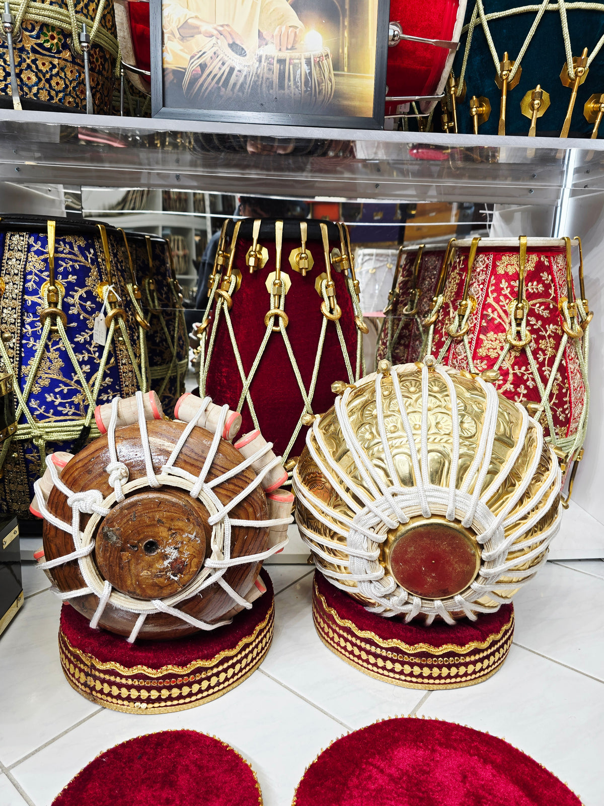 Swarna Veer™ Exotic Bolted Tabla Set — 5.5″ D / D♯ Red Sheesham Dayan + 9.25″ Heavy Bayan (6.4 kg) *Slight Ringing on Both Pieces