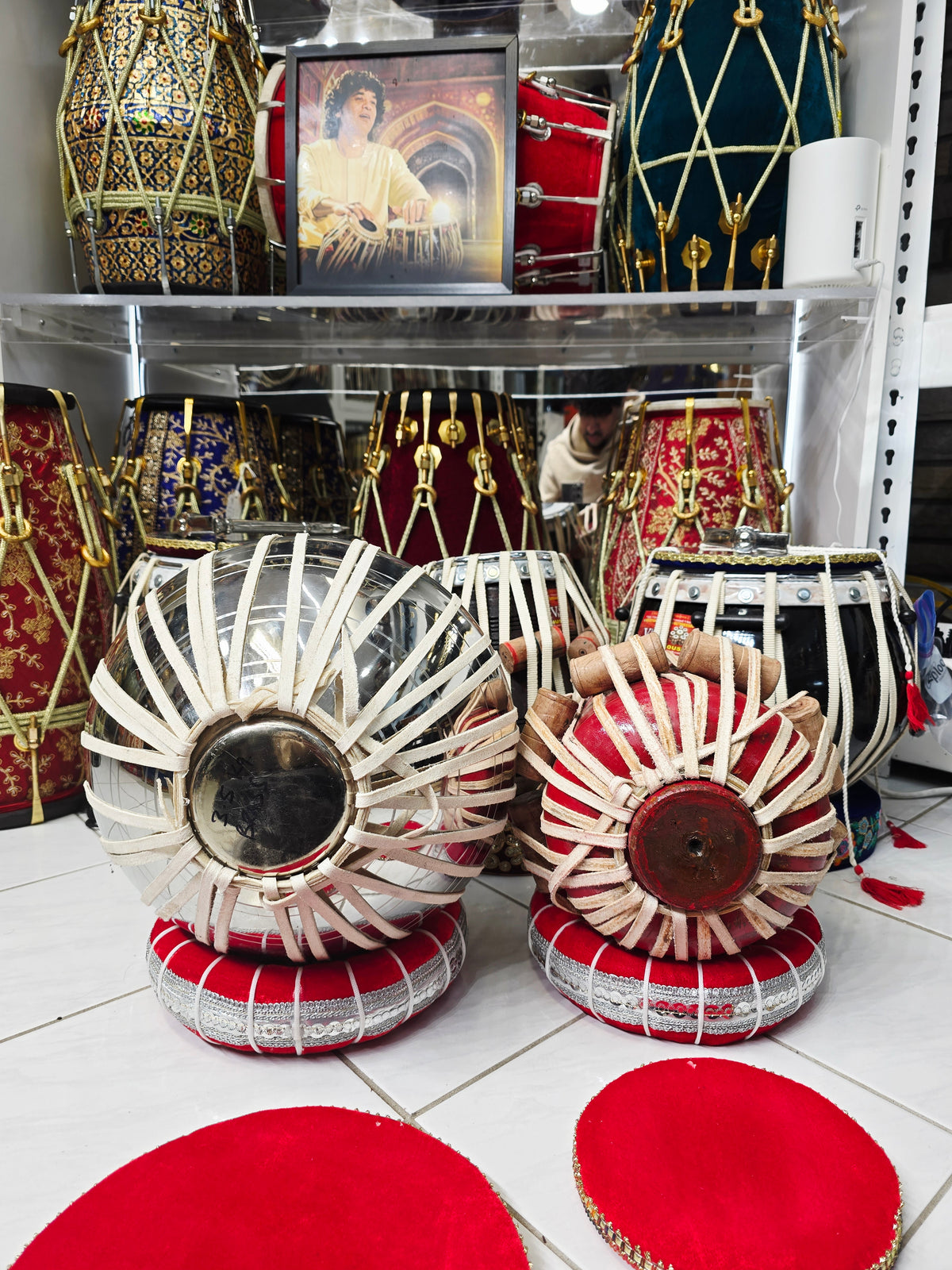 RangSaadhana™ Pro Mohd. Sharif Tabla Set — 5.75″ D♯ / E Red-Painted Dayan + 9.25″ Brass Bayan (3.5 kg) *Very Minor Cosmetic Blemishes