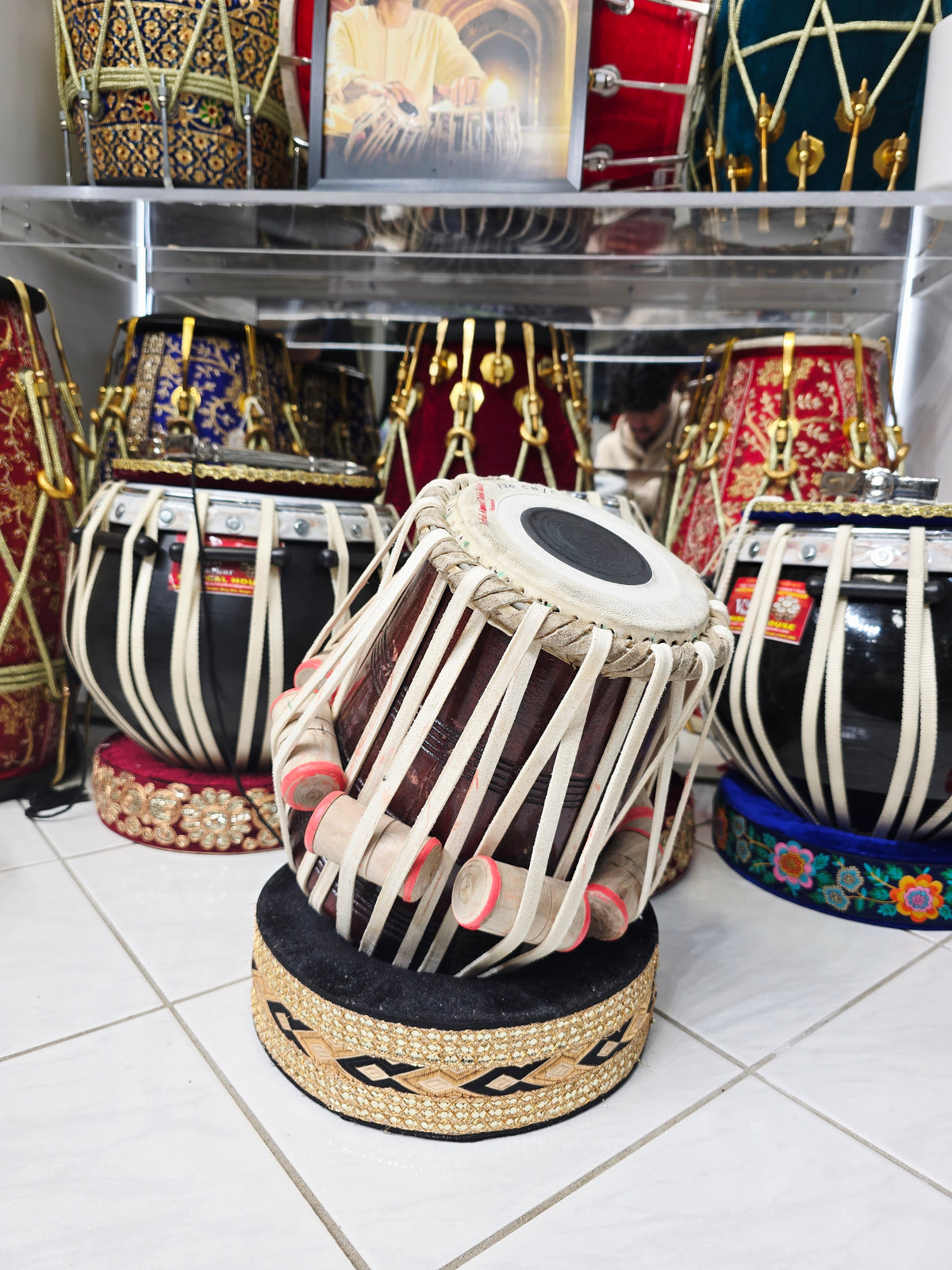 Saavar Naad™ Iqbal Pro Dayan — 5.75″ C / C♯ Red Sheesham | *Very Minor Cosmetic Blemishes + Barely Noticeable Buzzing