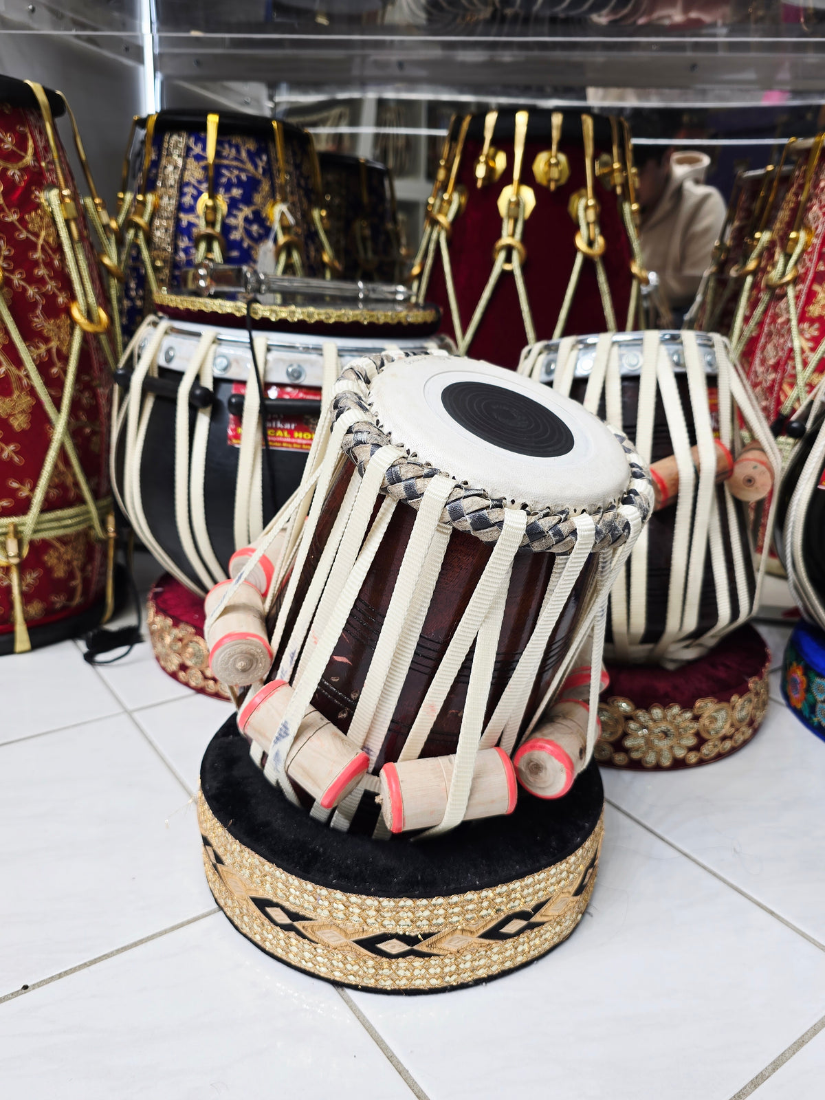 GulNaad™ Gullu Dayan — 5.5″ D / D♯ Red Sheesham | Minor Cosmetic Blemishes | Barely Noticeable Ringing Sound