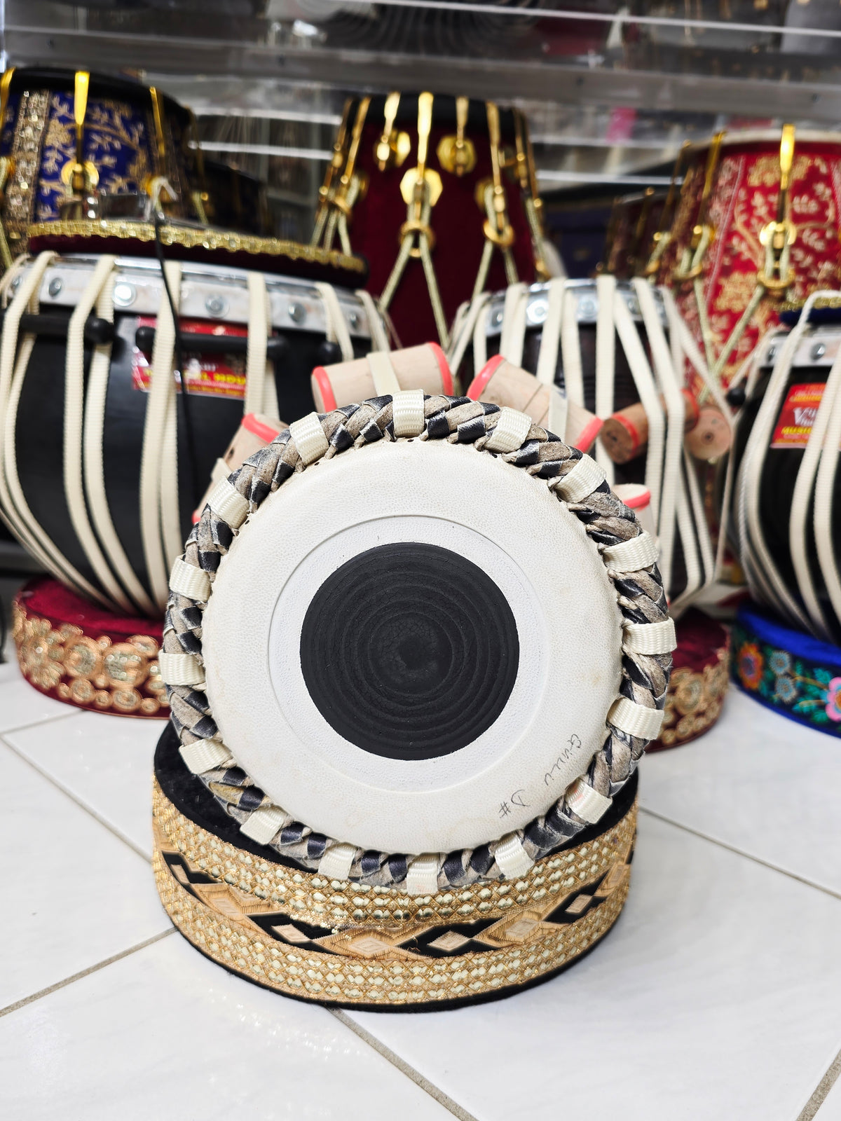GulNaad™ Gullu Dayan — 5.5″ D / D♯ Red Sheesham | Minor Cosmetic Blemishes | Barely Noticeable Ringing Sound