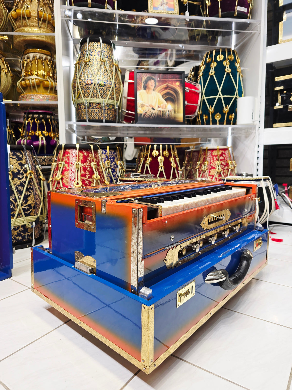 TriNaad™ Harmonium — 3-Reed MMF (Male–Male–Female) | Exceptional Tone | Exceptionally Soft Keys *Minor Cosmetic Blemishes